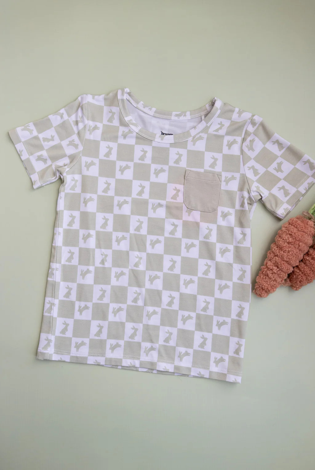 HIPPITY SAGE CHECKERS DREAM POCKET TEE | Dream Big Little Co.