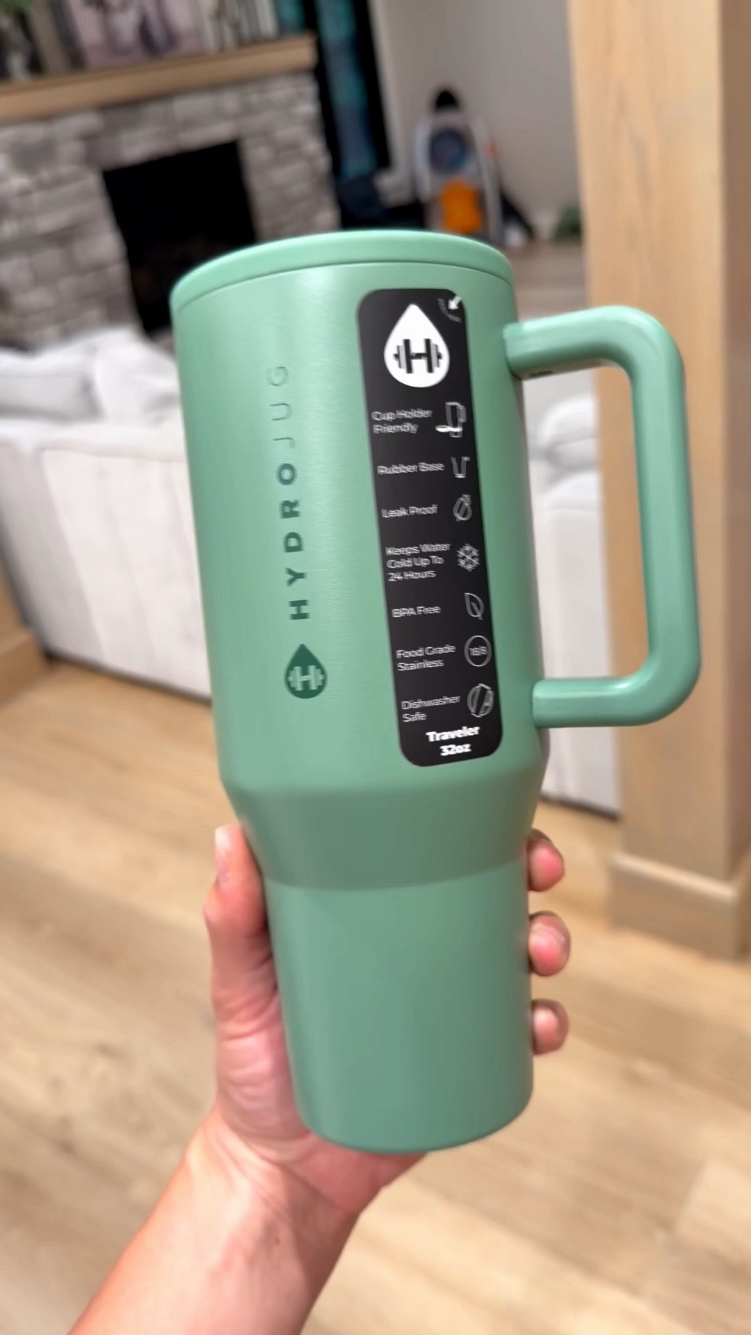 So excited for the new hydrojug my mom got me for my birthday @HydroJug
