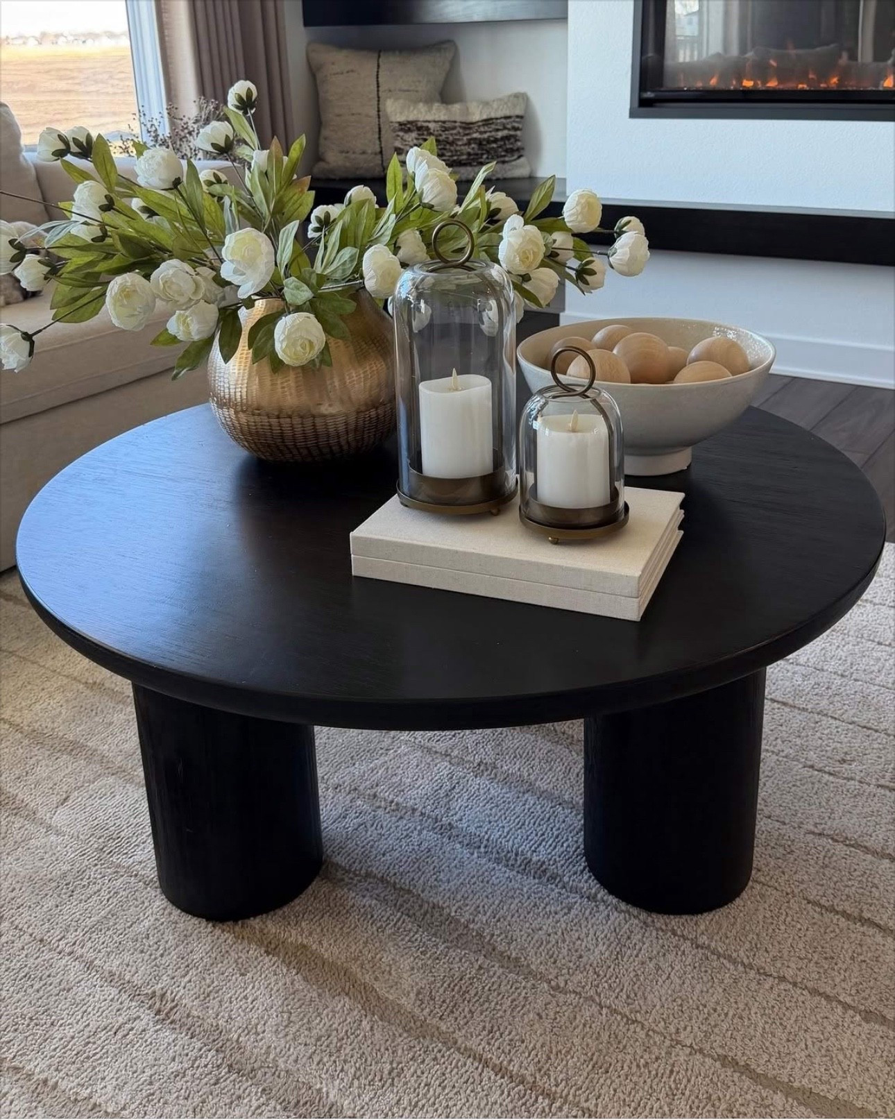 Silk peony stems are back in stock 🤍
Seriously stunning, incredibly realistic, and easy to style year-round. Perfect for creating a full, elevated look in any vase.
🔗 Linked on LTK
#LTKFinds #SilkFlowers #FauxFlorals #HomeDecorInspo #NeutralHome #PeonyStems #VaseStyling #AffordableDecor #HomeDetails 

#LTKHome #LTKFindsUnder100 #LTKHome #LTKSeasonal