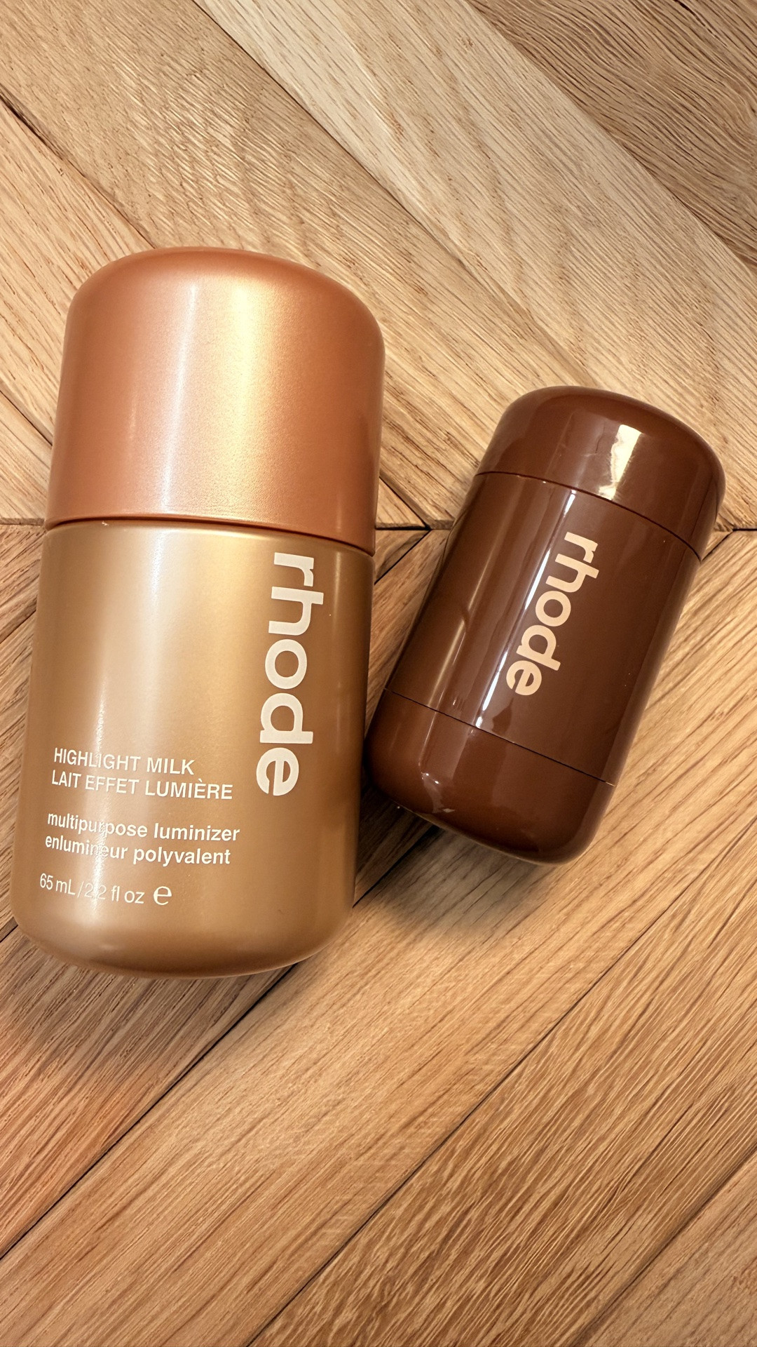 Rhode Summer ‘26

Highlight Glazing Milk in shade 3
Pocket Bronzer in shade Sunbed

#LTKgrwm #LTKBeauty #LTKOver40