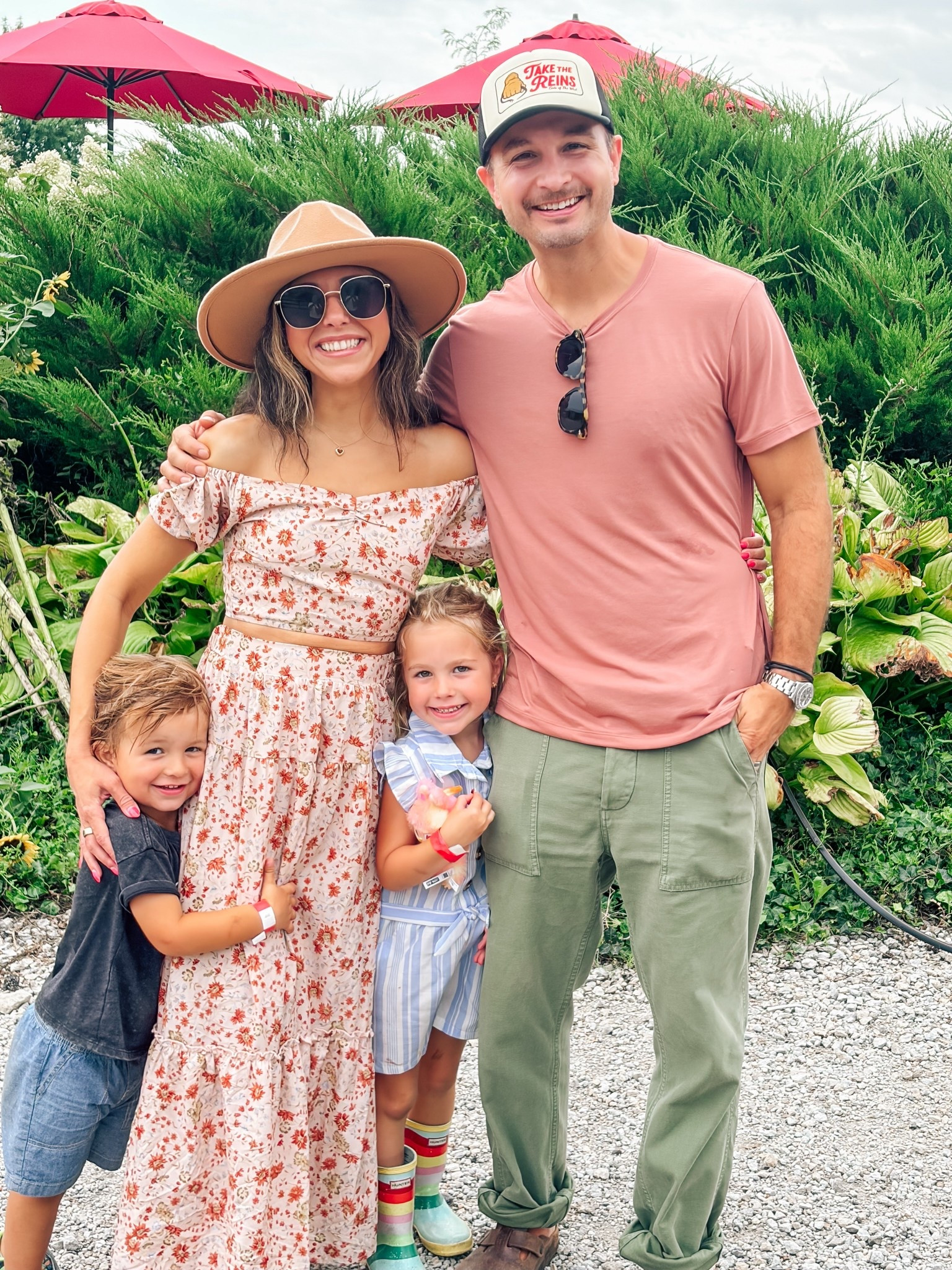 This floral set is 20% off ‼️discount applies in cart 🛒 

Kinda chic to visit an apple orchard in the summertime 🍎🌻🍉☀️

————————-
#familypictures  #summer #pumpkinpatch #summerevening #familytime

#LTKSaleAlert #LTKootd #LTKTravel