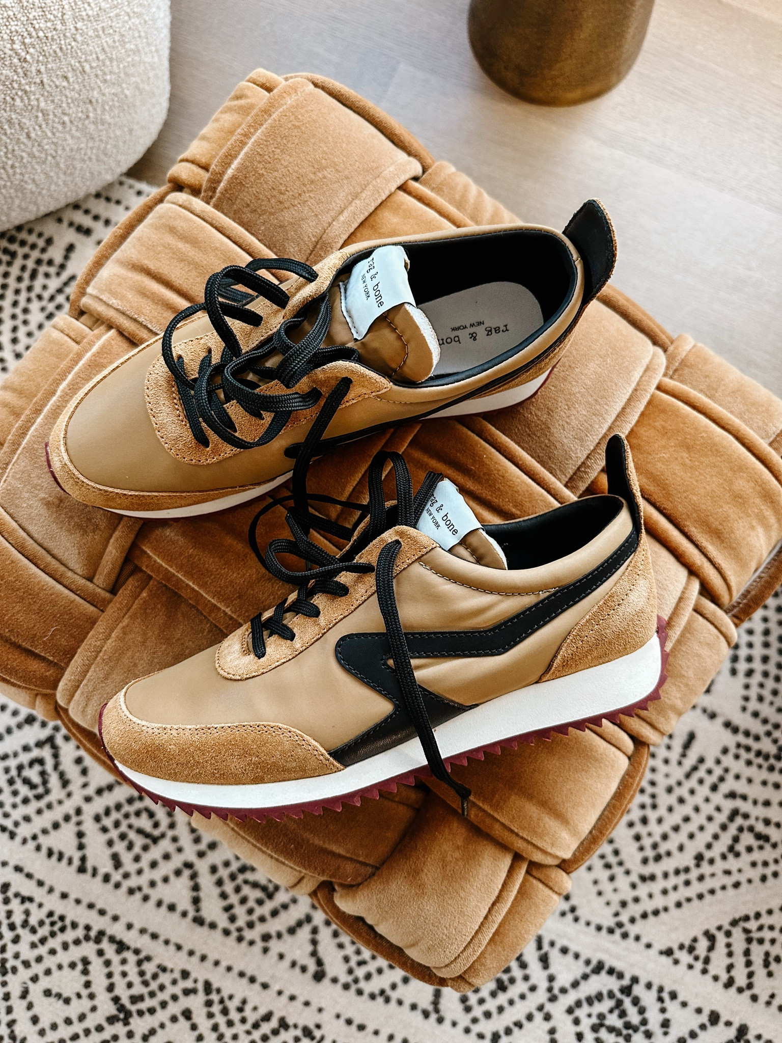 New kicks on sale! Black Friday + cyber Monday deals 

#LTKShoeCrush #LTKCyberWeek #LTKSaleAlert