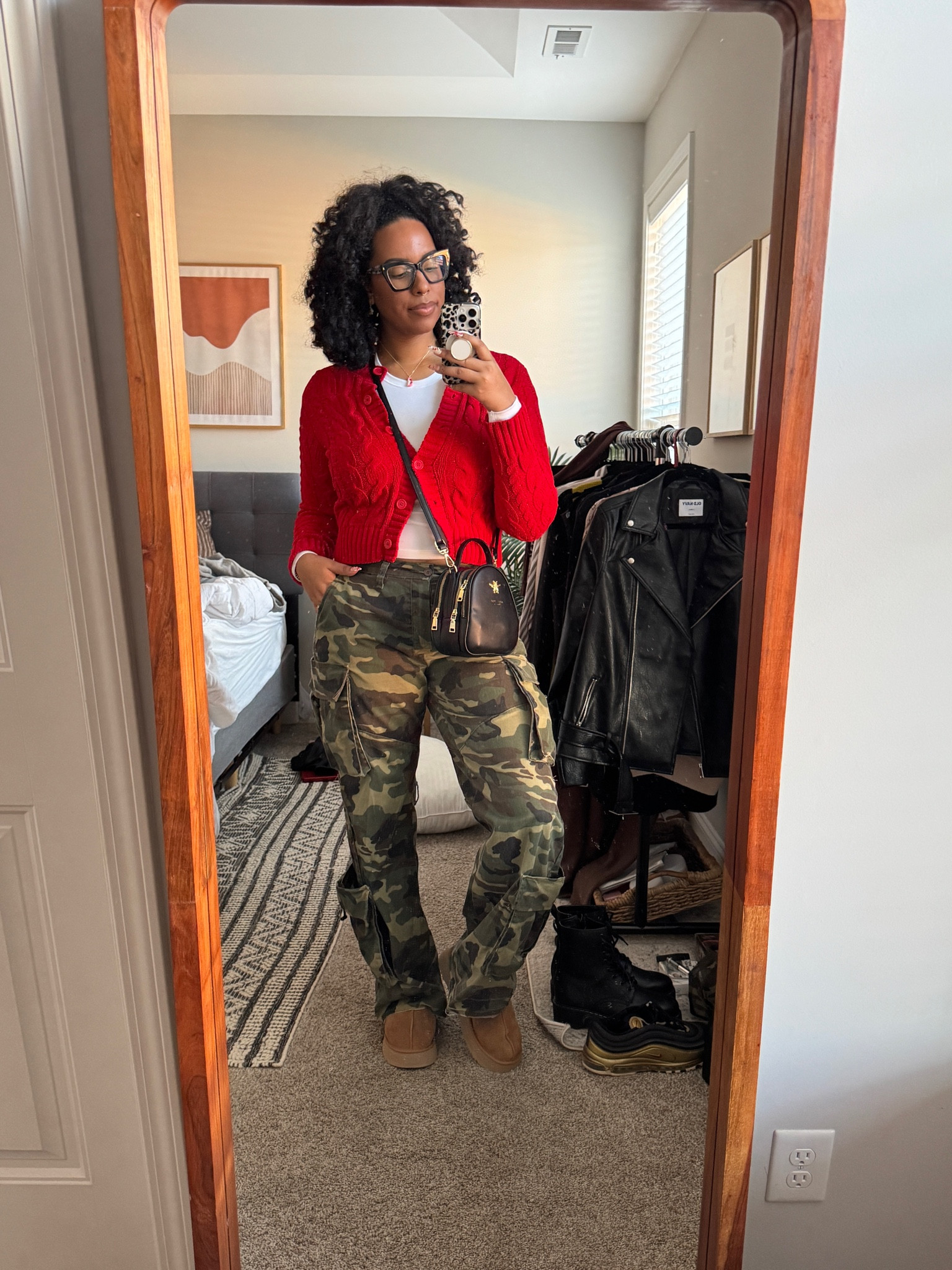 Chill Christmas Day Outfit ❤️🎄

Pants are from Fashion Nova but I have alternatives linked

#LTKHoliday #LTKStyleTip #LTKMidsize