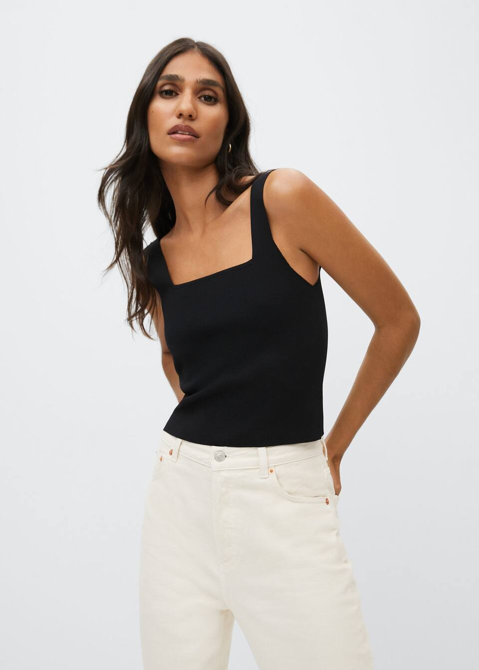 Knitted cropped top | MANGO (US)
