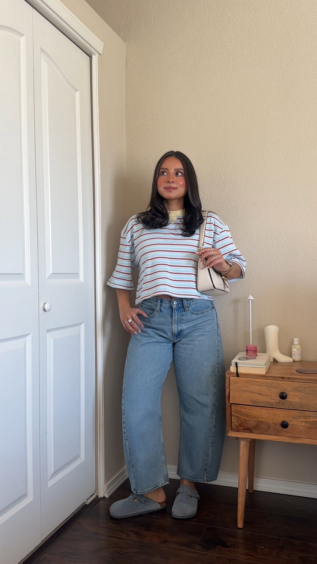 favorite jeans for spring👖🌼 — (wearing jeans in size 2/26s in curve love + top in size small)

#LTKPetite #LTKSeasonal #LTKStyleTip