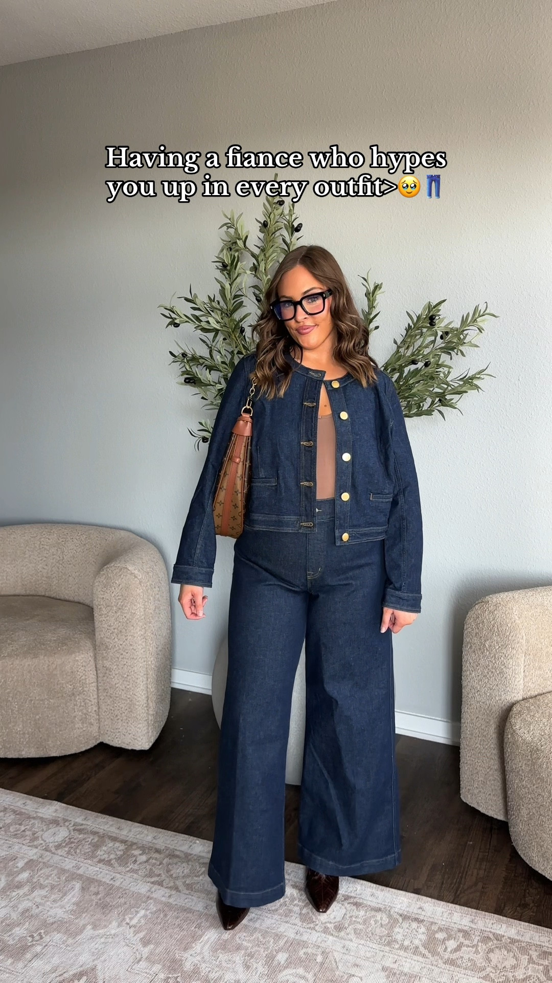 Wearing an XL jacket & 1X pant! Use code CHLOEXSPANX for $$$ off! 

#LTKMidsize