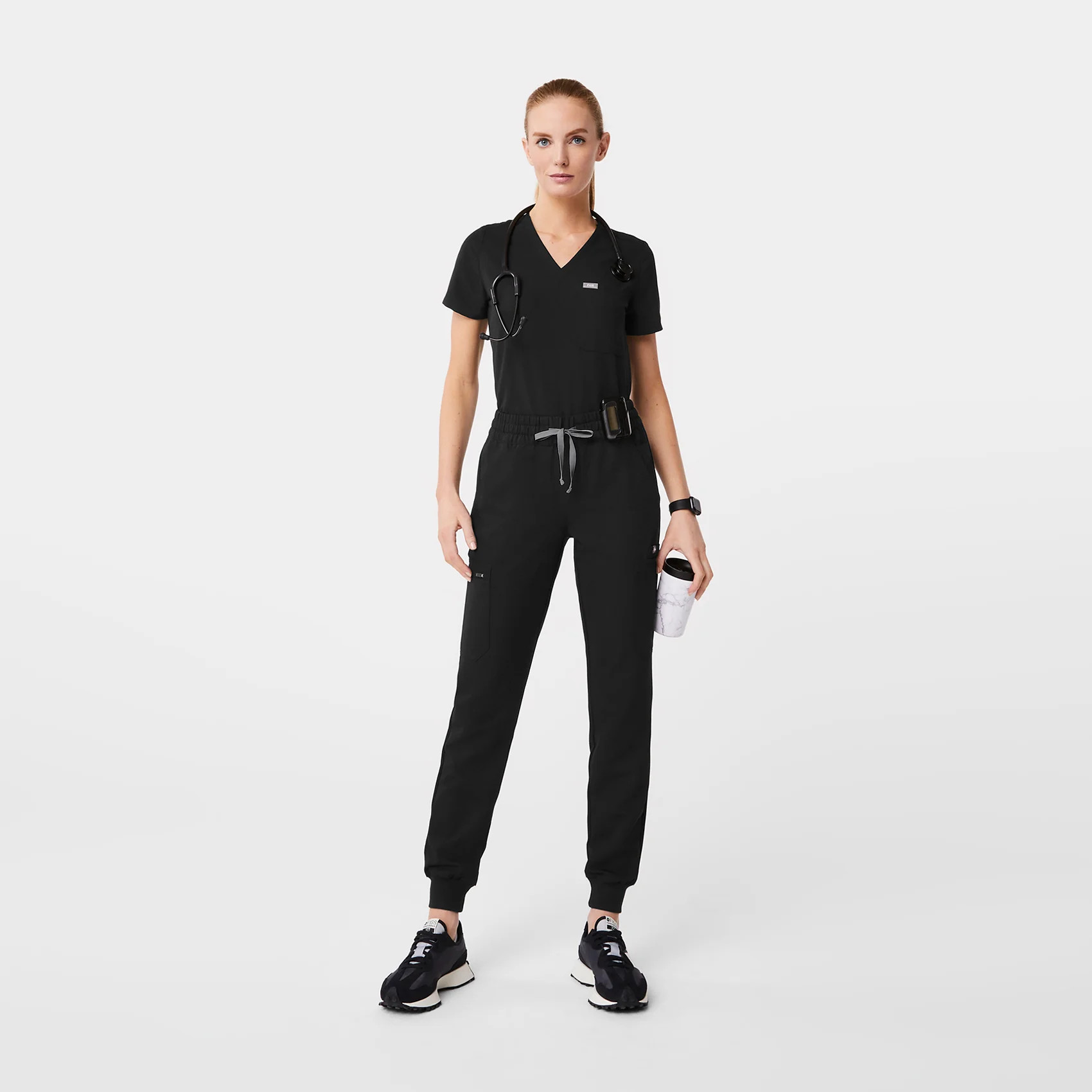 Women’s Uman Relaxed Jogger Scrub Pants - Black · FIGS | FIGS