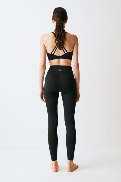 SoftMove™ Sports tights | H&M (UK, MY, IN, SG, PH, TW, HK)