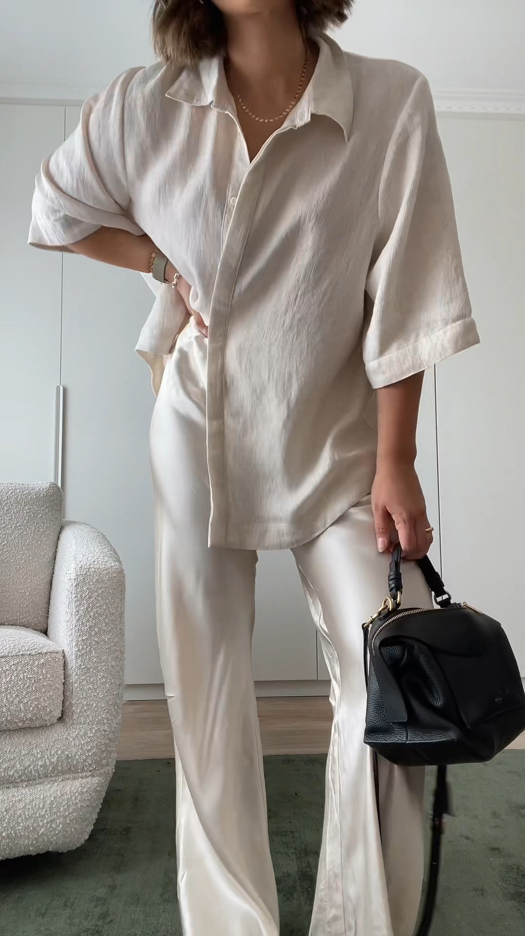 Summery OOTD from Dissh - wearing size 14 trousers & shirt (shirt is oversized could have easily sized down 2) 

#LTKaustralia