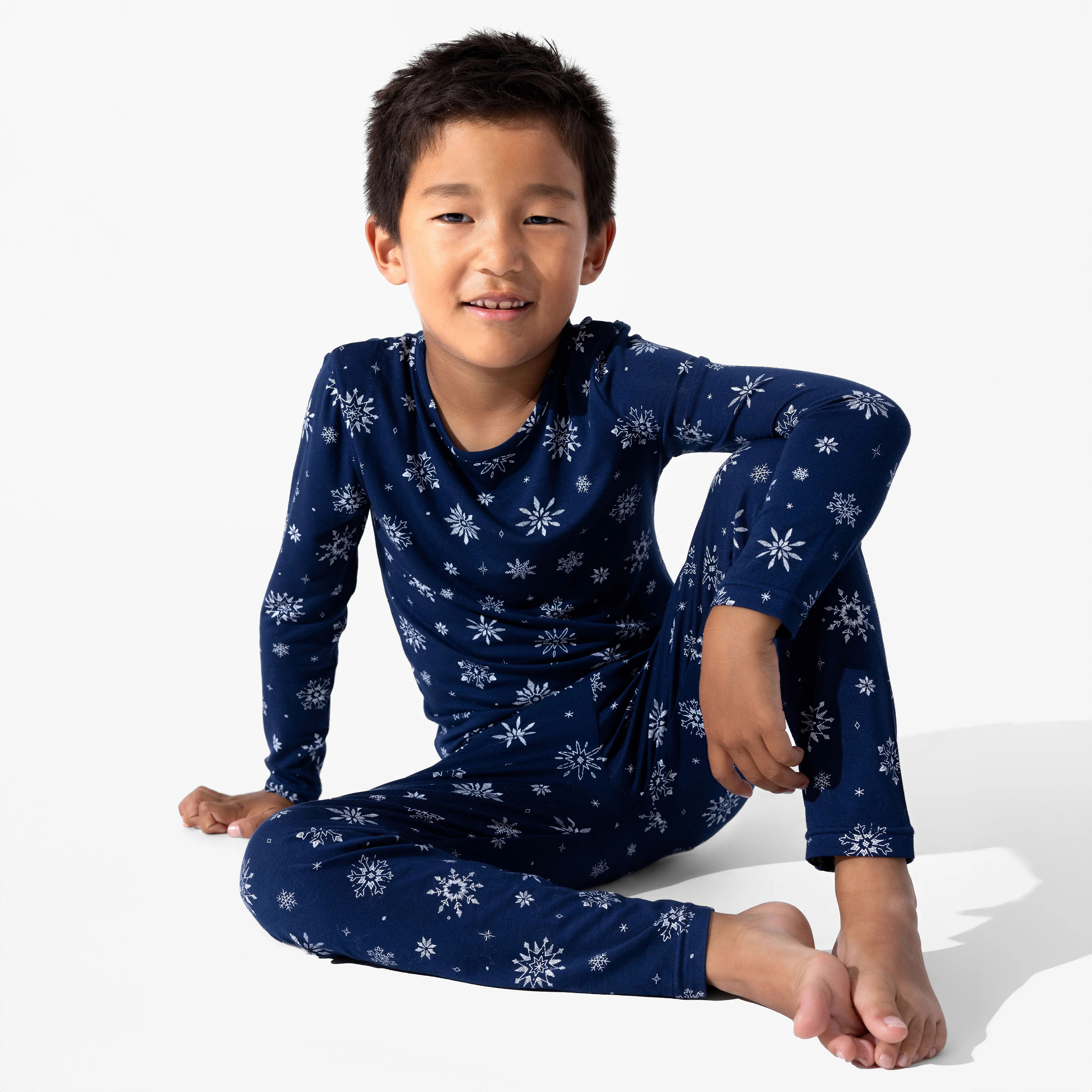 Snowflake Bamboo Kids Pajamas | Bellabu Bear