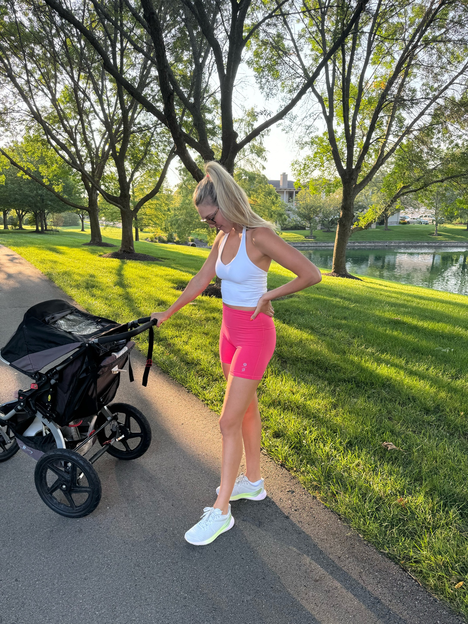 Lululemon morning walk outfit 🤍