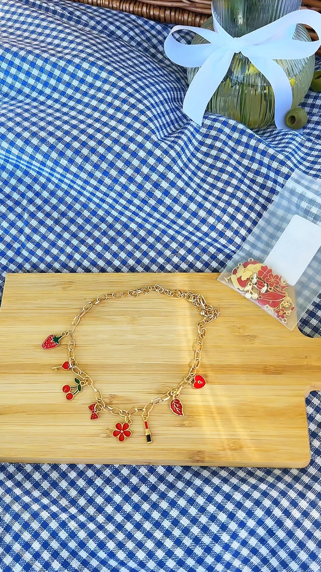 DIY charm necklace 

#LTKVideo #LTKStyleTip #LTKFindsUnder50