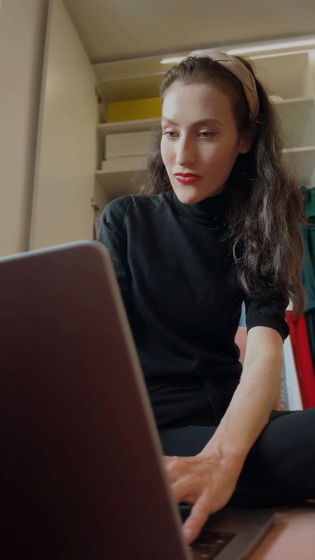 Winter work outfits, fall work outfits, autumn work outfits, winter work outfits for women, casual work outfit, fall work outfit, fall outfits work, all black outfit for work, fall outfits with leggings, black turtleneck top, black leggings

#LTKWorkwear #LTKSeasonal #LTKPetite