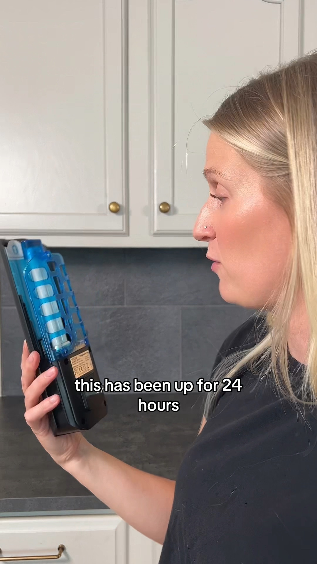 Flying Insect Trap is working great after 24 hours 🙌🏻

#LTKHome #LTKVideo