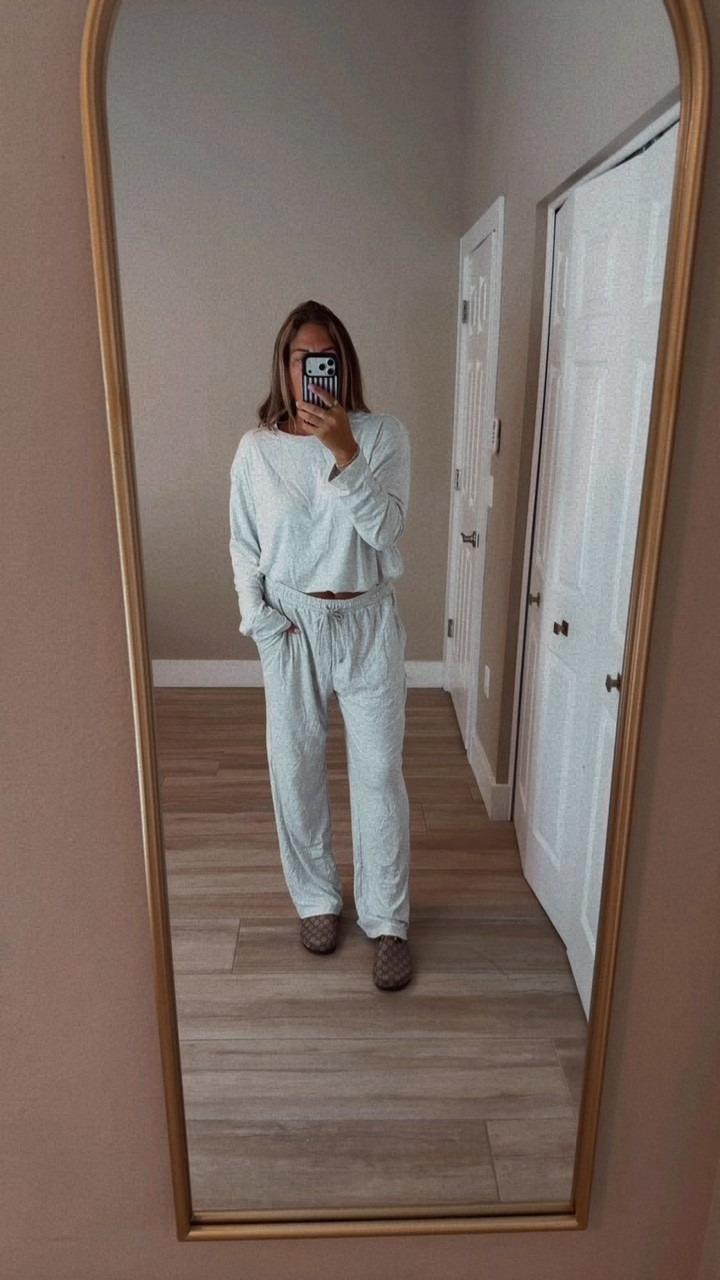 Amazon fashion
Outfit inspo
Trending
Skims

#LTKfall #LTKstyletip