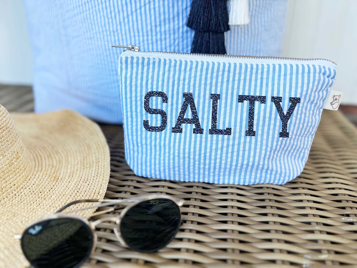 Makeup Bag: Blue Seersucker Salty NEW! | Quilted Koala