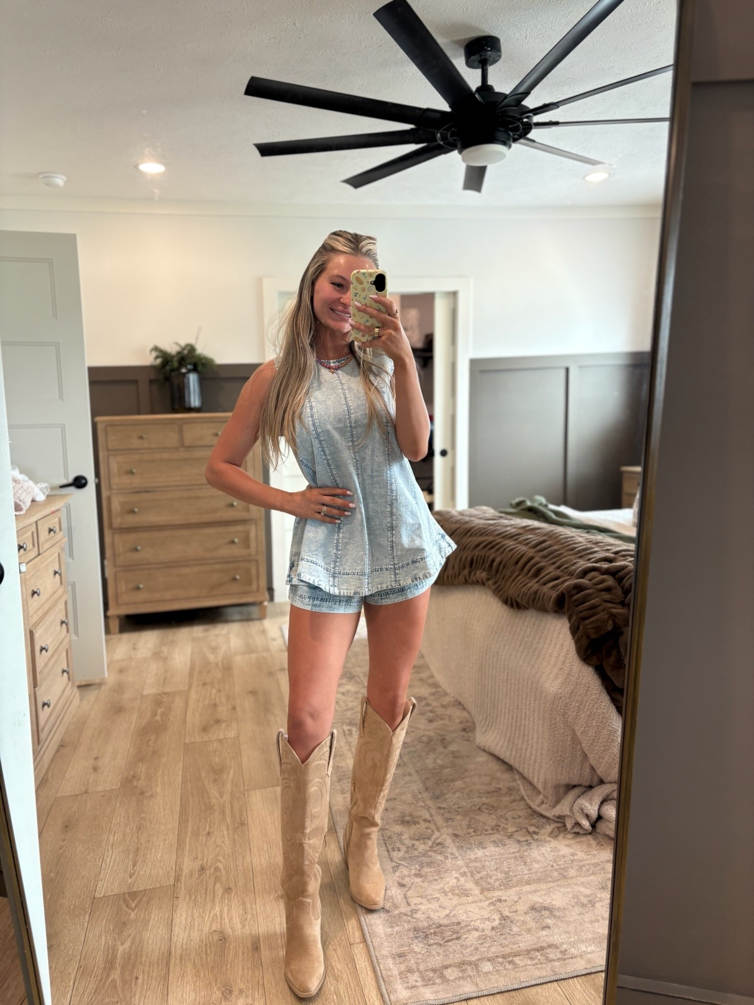 This denim set from Southern Roots 😍

#LTKSeasonal #LTKootd