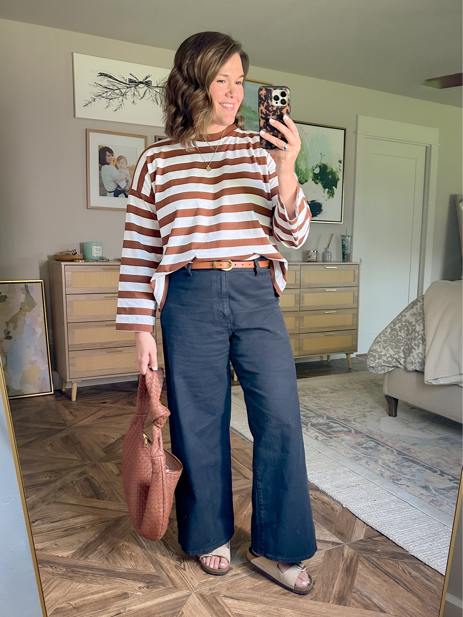 Today’s #ootd.




Target jeans, wide leg pants, wide leg jeans, cropped wide leg jeans, favorite jeans, striped shirt, striped shirt style, early fall style, fall outfit ideas, fall outfit inspo, black and brown, Madewell style, midsize creator, midsize style, size 10 style , size 12 style, outfit ideas, back to school style ideas, quince woven bag

#LTKFindsUnder100 #LTKMidsize #LTKOver40