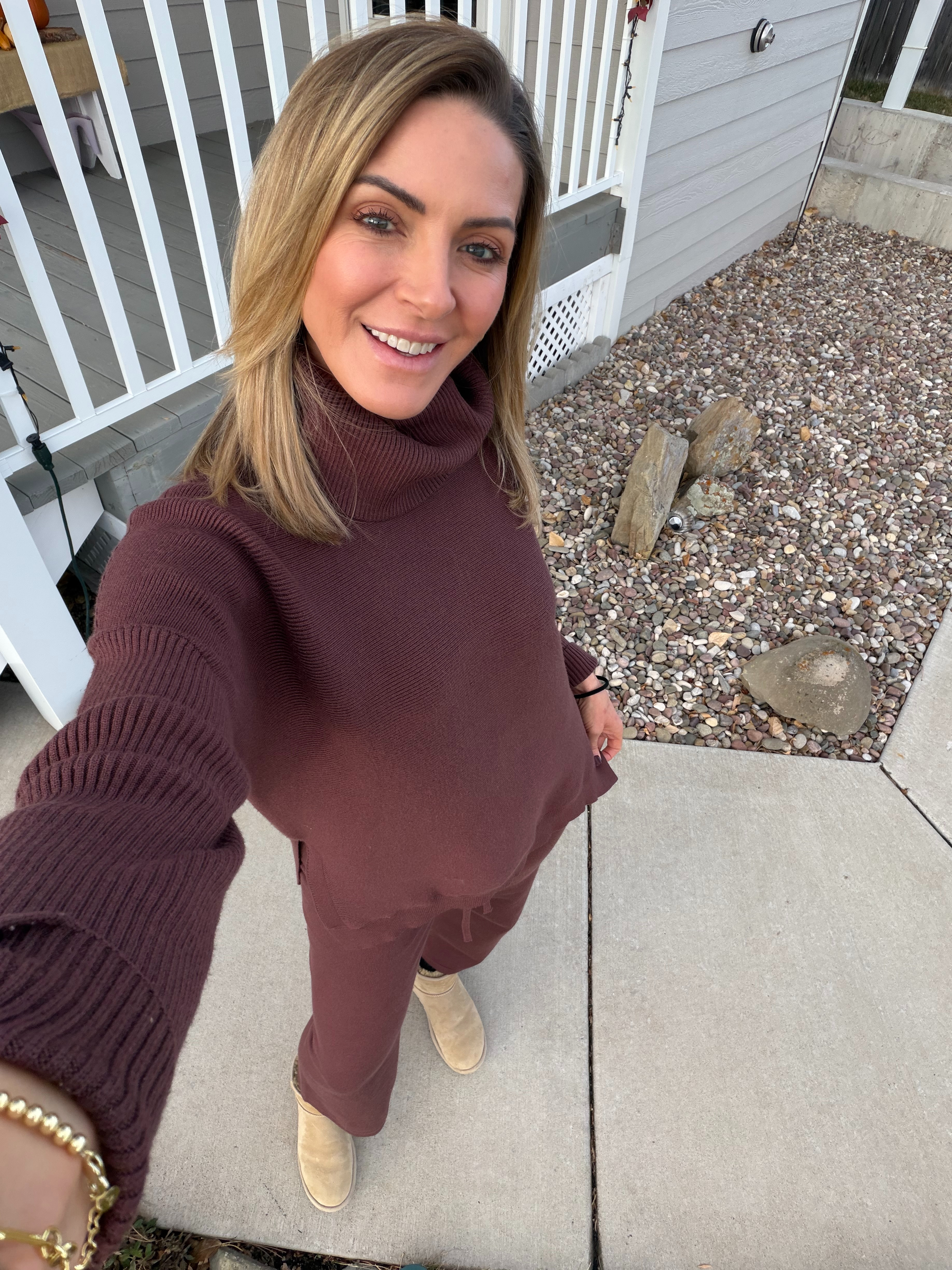 Easy, go-to, matching set!

 

 #LTKSeasonal #LTKActive #LTKOver40