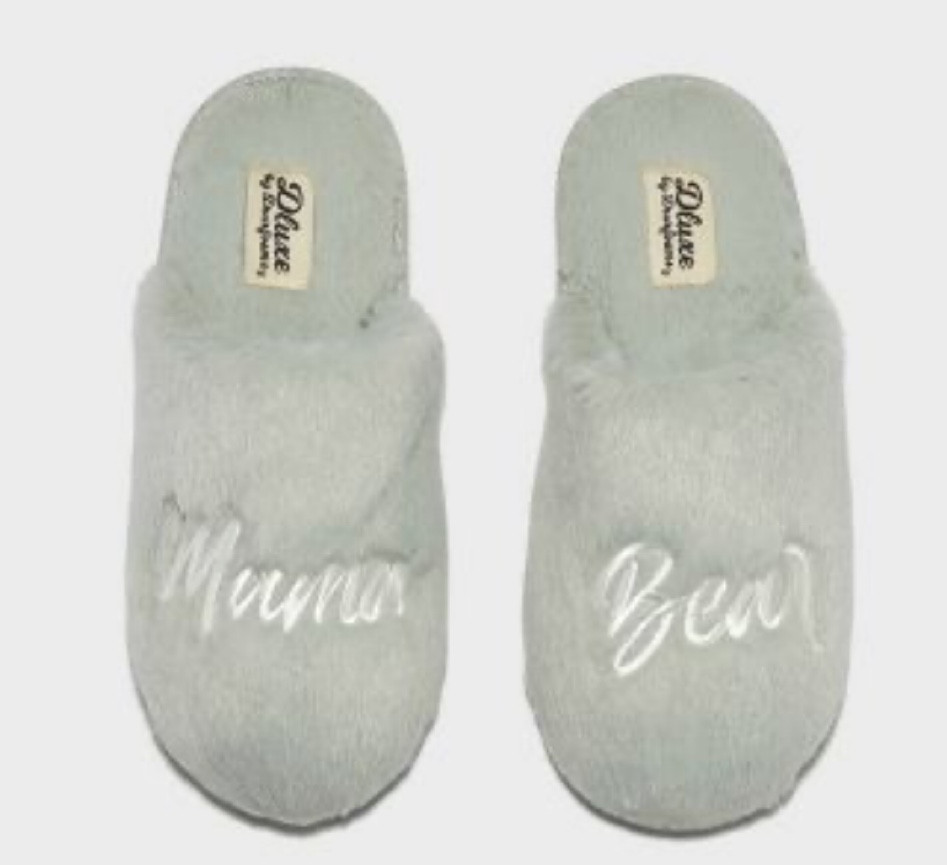 #mom #giftsfirher #mothersday #momgifts #slippers #houseshoes #softslippers #mamabear #cozy #cimfy #fuzzy 

#LTKGiftGuide #LTKunder50 #LTKshoecrush