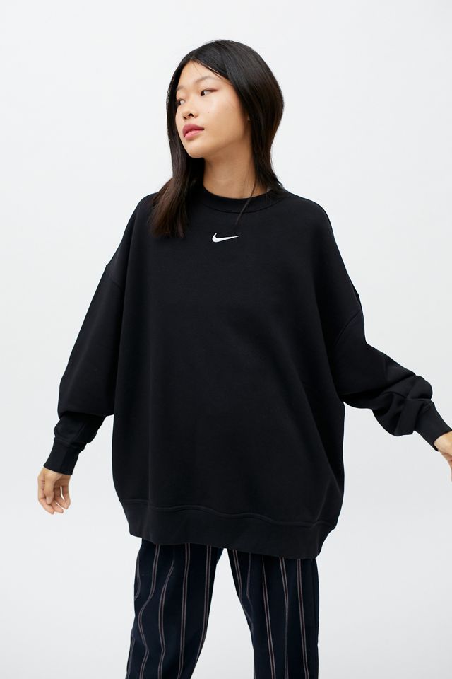 Nike Essential Oversized Crew Neck Sweatshirt | Urban Outfitters (US and RoW)