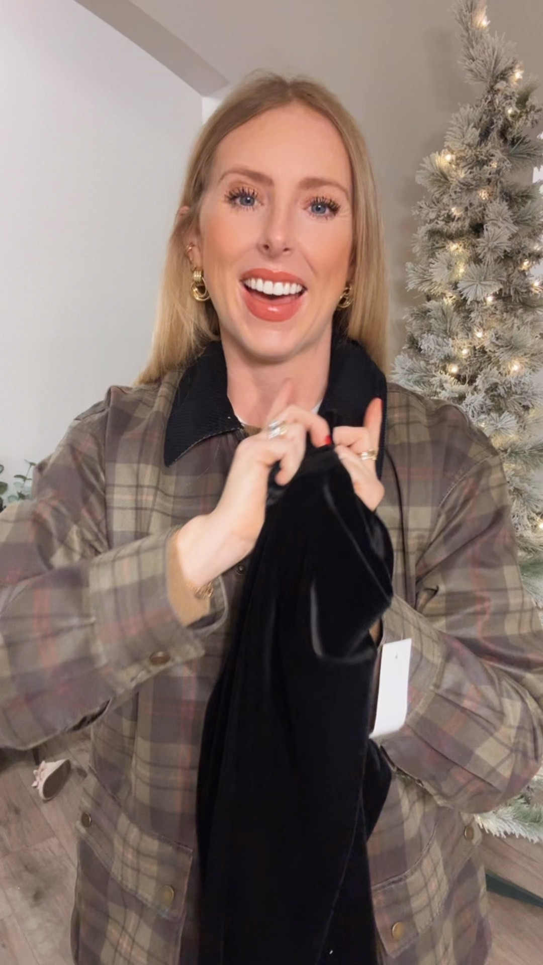 Unboxing my order from Maurice’s and loft! All on sale!! 

#LTKFindsUnder50 #LTKSaleAlert