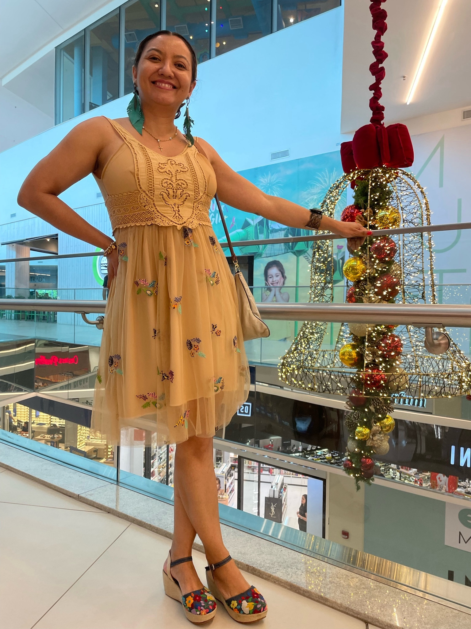 E chegou a data mais iluminada do ano!! Quero saber se vc já escolheu o look! Mesmo que seja pra ficar no sofá da sala 😅 
#LTKGift #NatalLTK  

#LTKGiftGuide #LTKbrasil #LTKSeasonal