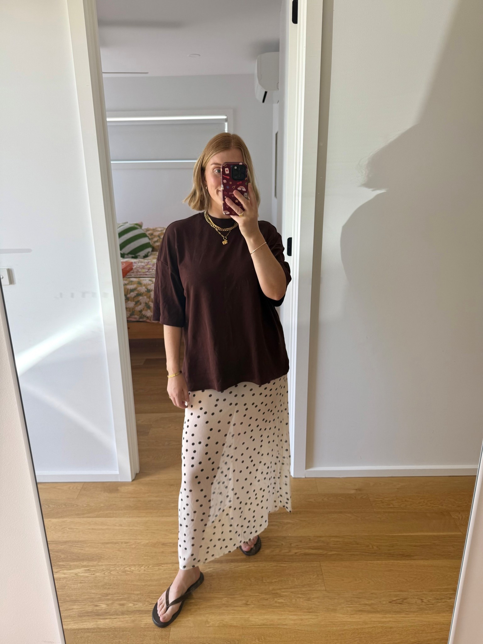 Easy throw on Conroy but cool outfit 

#LTKaustralia #LTKsummer