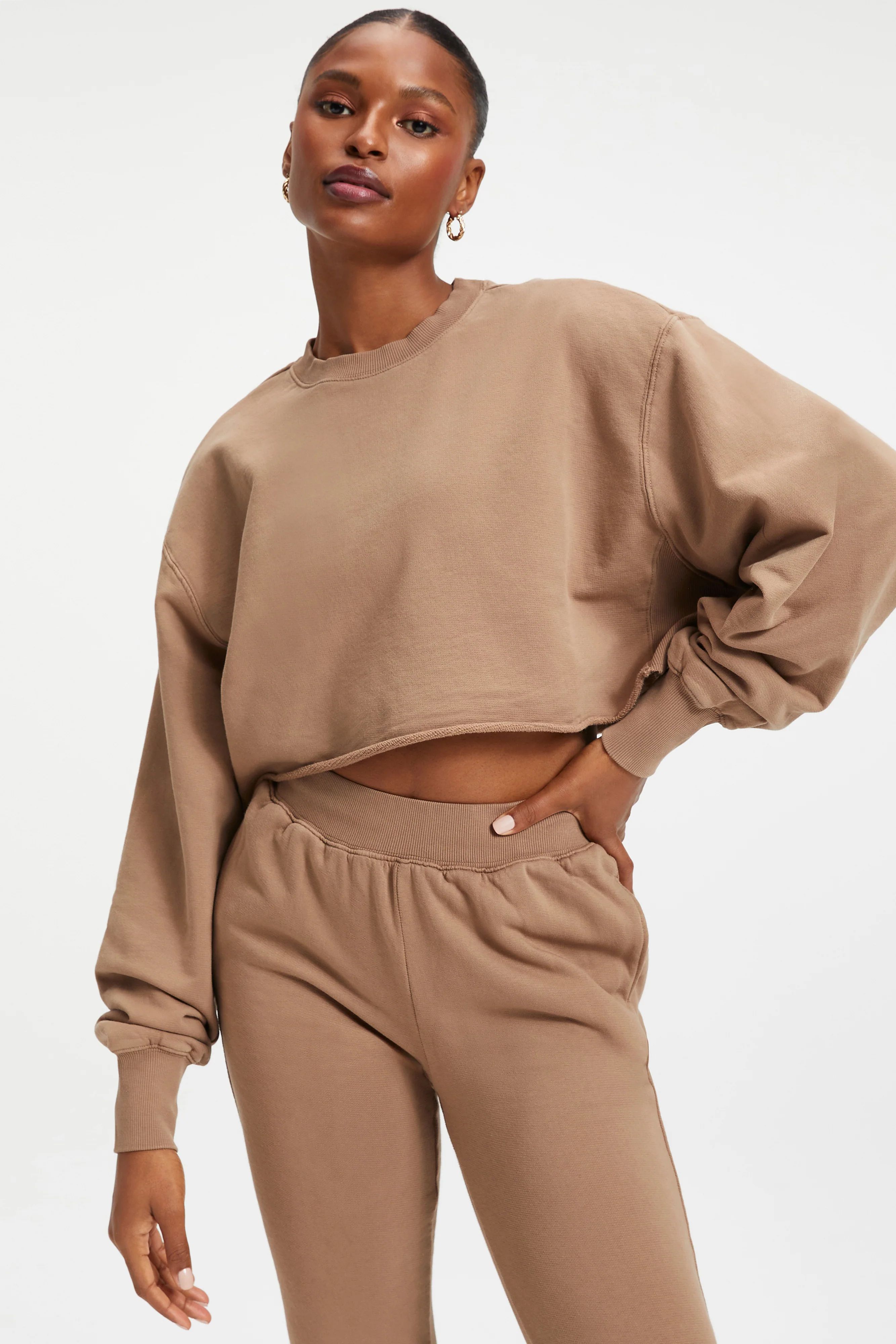 CROPPED & COOL SWEATSHIRT | PUTTY001 | Good American