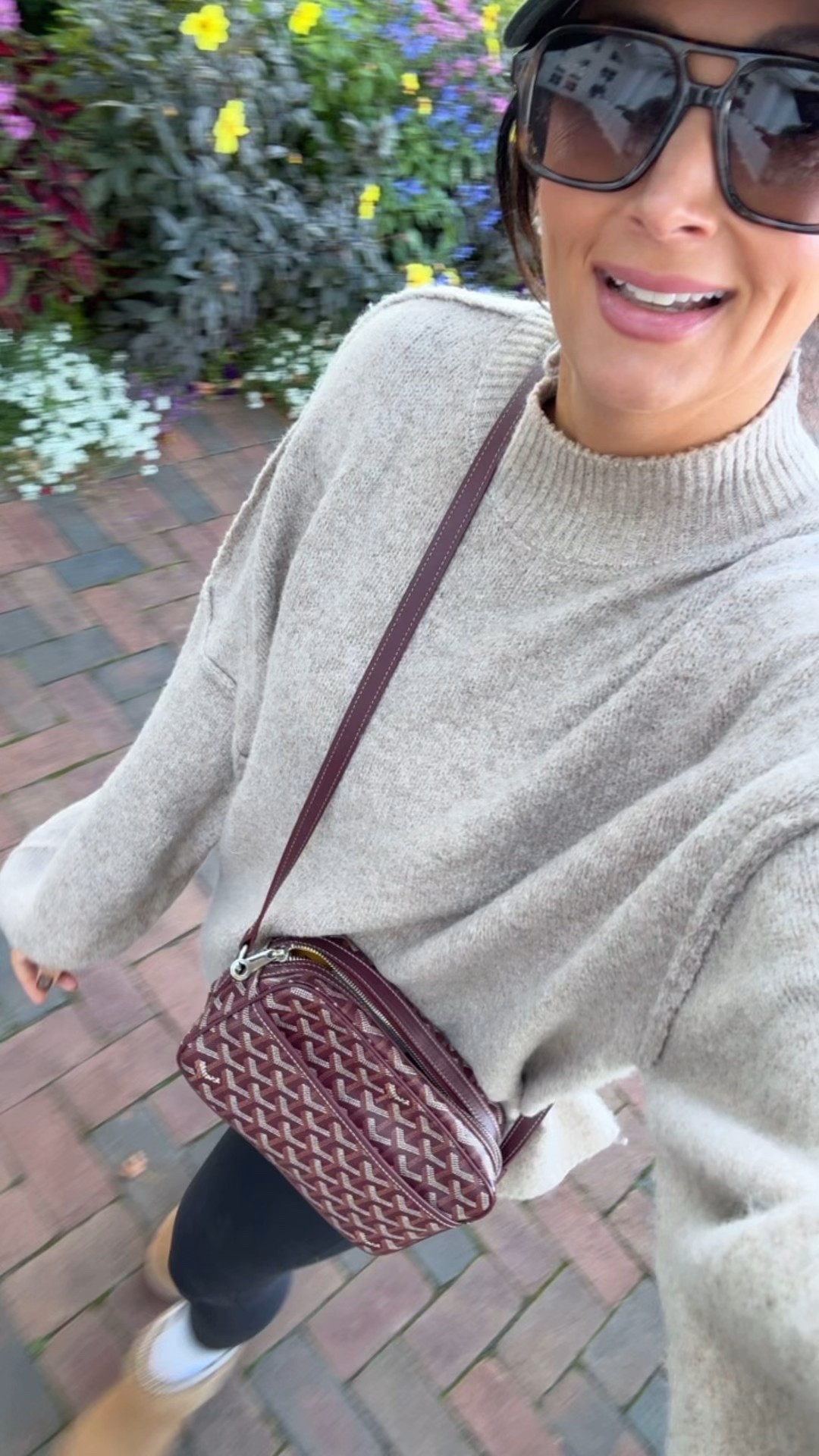 Favorite Amazon sweater this year! 👏🏻 Wearing a medium for an oversized fit - so comfy, not itchy at all! 


#LTKStyleTip #LTKSaleAlert #LTKFindsUnder50