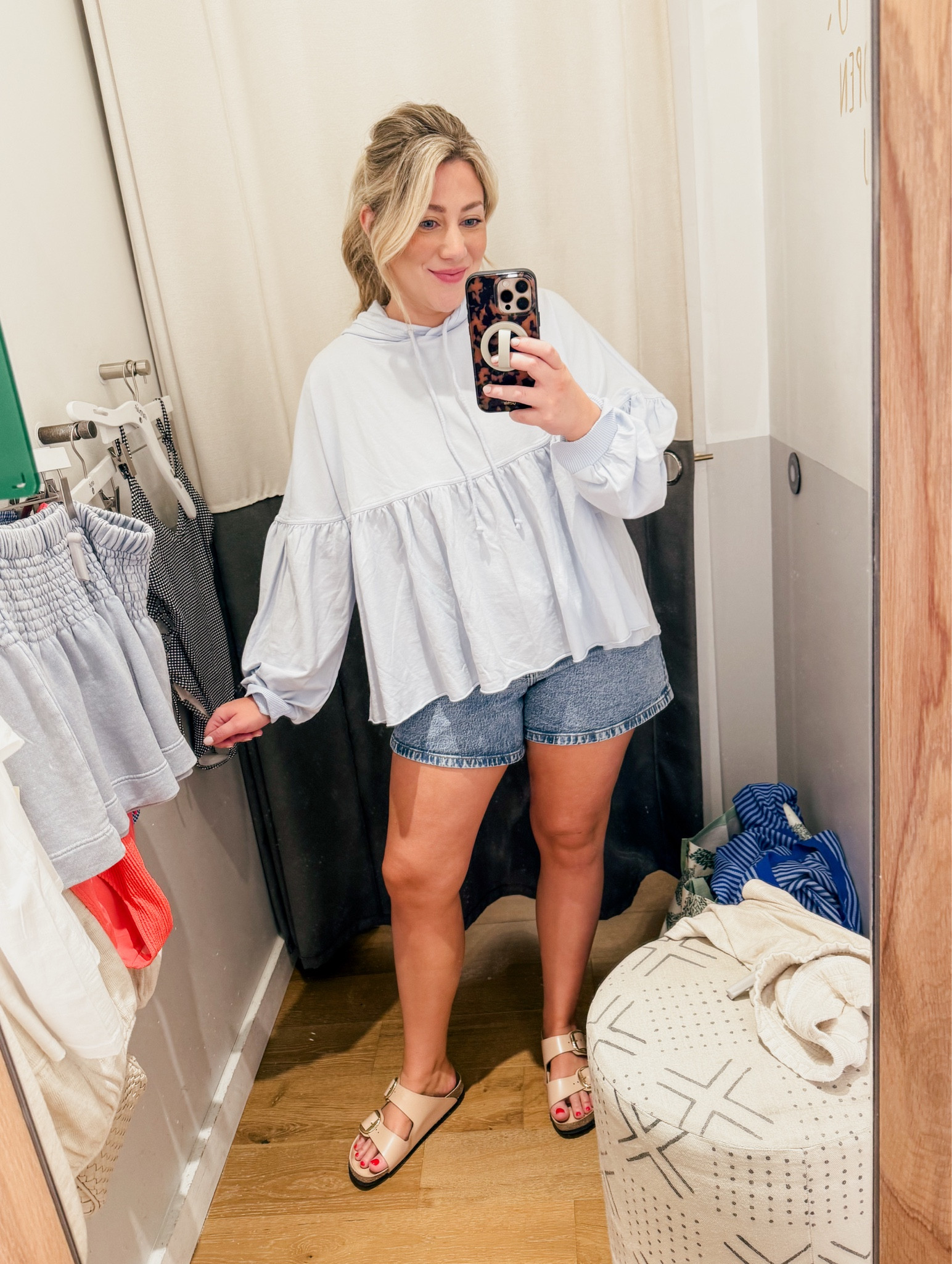 Been eyeing this cute sweatshirt and it’s even better in person!

THEBLOOMINGNEST sale aerie sweatshirt spring summer 

#LTKSeasonal #LTKStyleTip #LTKMidsize