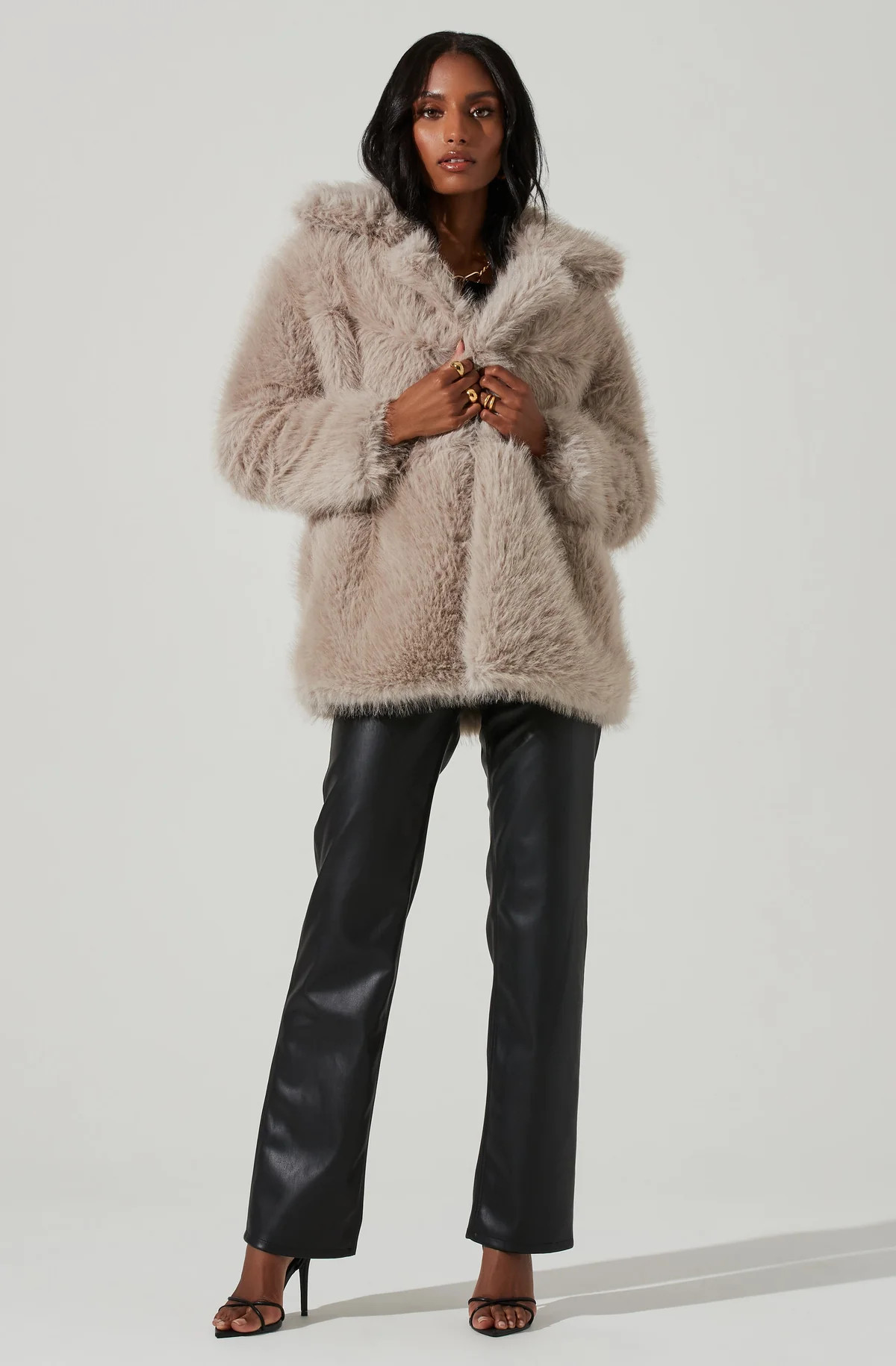 Hadley Faux Fur Coat | ASTR The Label (US)