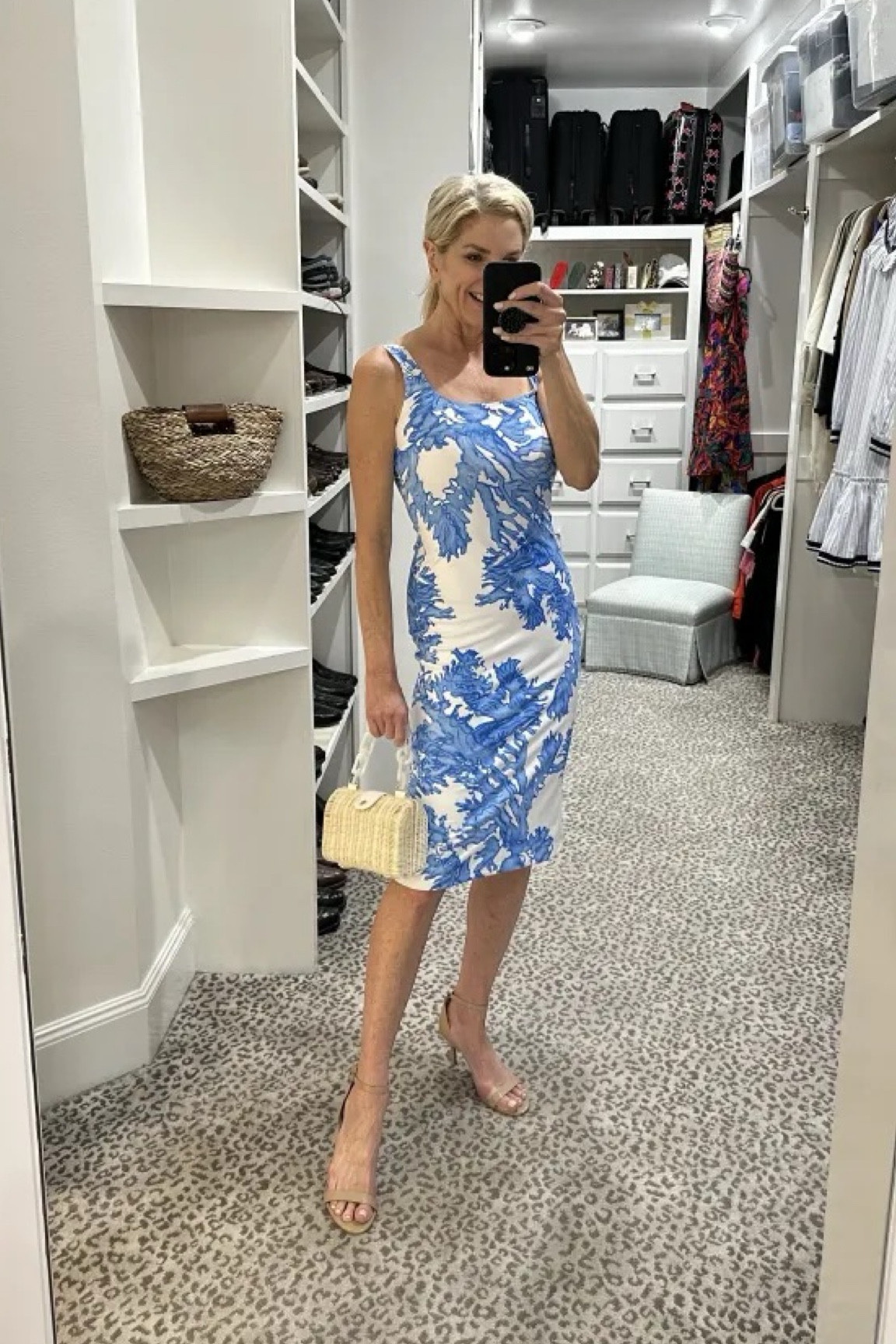 Gorgeous cocktail dress! Size 4S top

#LTKWedding #LTKStyleTip #LTKOver40