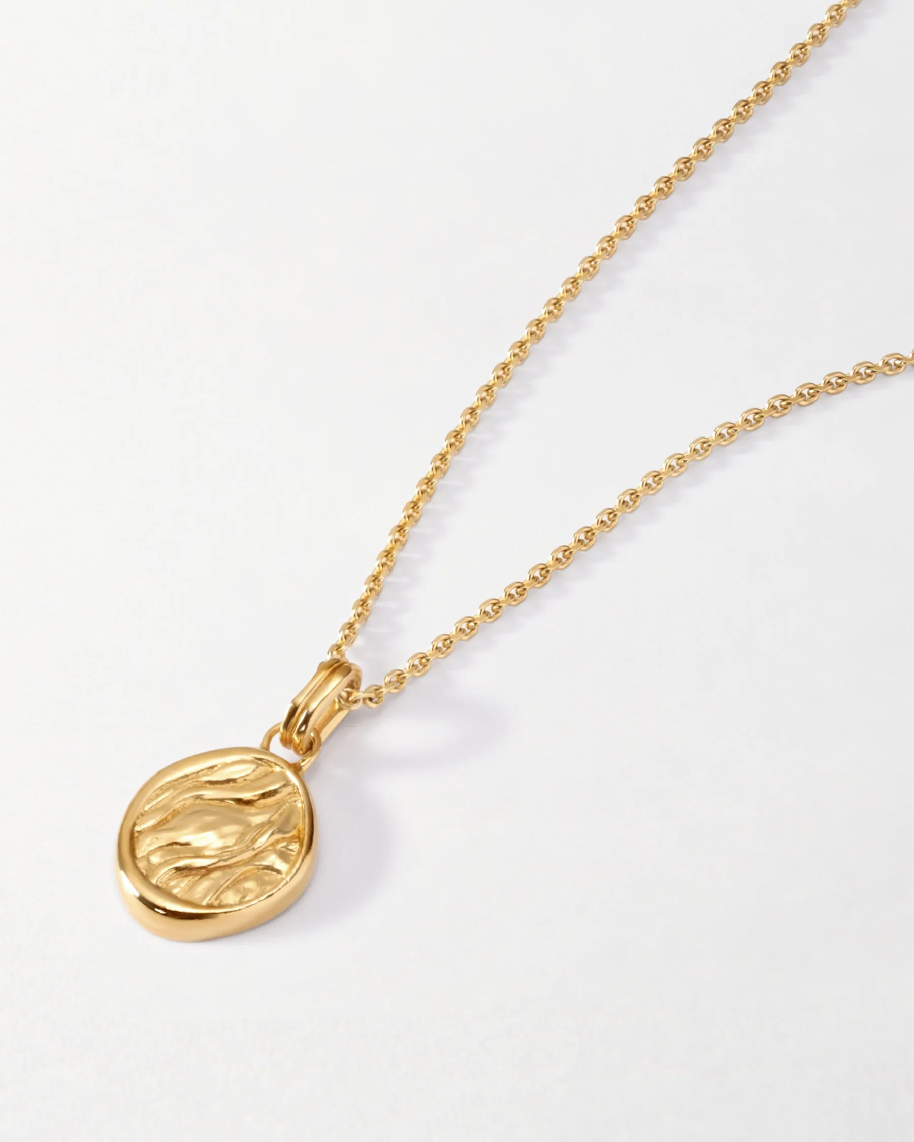 Victoria Coin Necklace - Gold | Edge of Ember Ltd