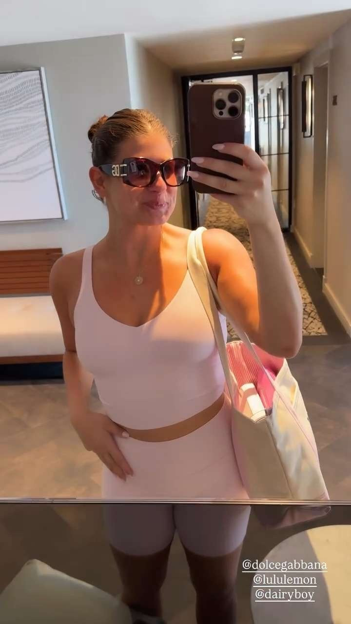 Today's OOTD! 💕 Loving this lululemon activewear set. 

 #LTKActive #LTKStyleTip #LTKItBag