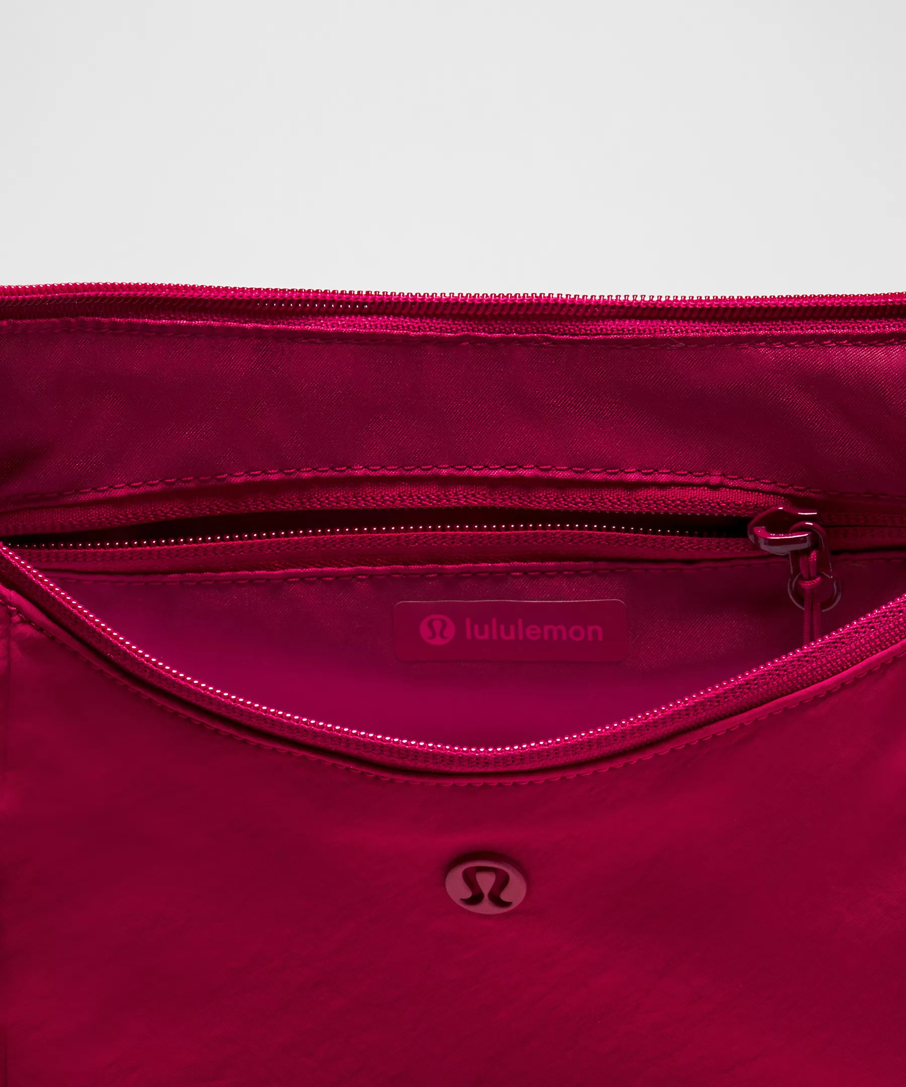 Slouchy Sling Bag 6L | Lululemon (US)