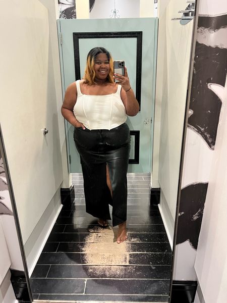 Stopped by Forever21 and found some cute pieces! 

Faux Leather Maxi Skirts are trending this season! 

Pair it with a sweater or a corset top and the fit is 10/10! 

These pieces are also 30% off TODAY ONLY! 

#LTKstyletip #LTKplussize