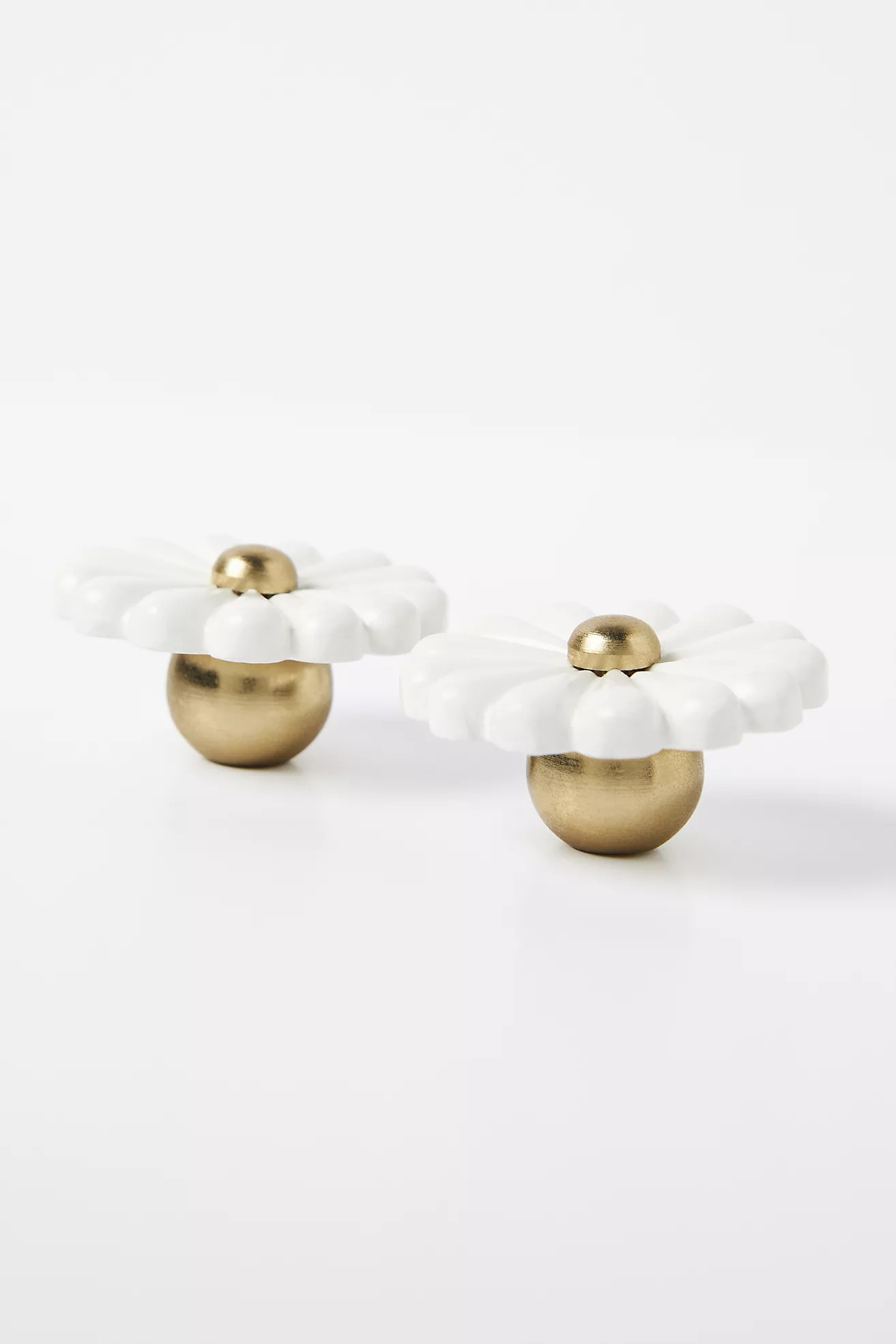 Daisy Knobs, Set of 2 | Anthropologie (US)