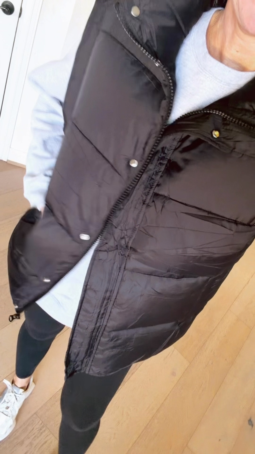 Vest size med
Sweatshirt size large
Med leggings


#LTKOver40 #LTKTall #LTKFindsUnder50