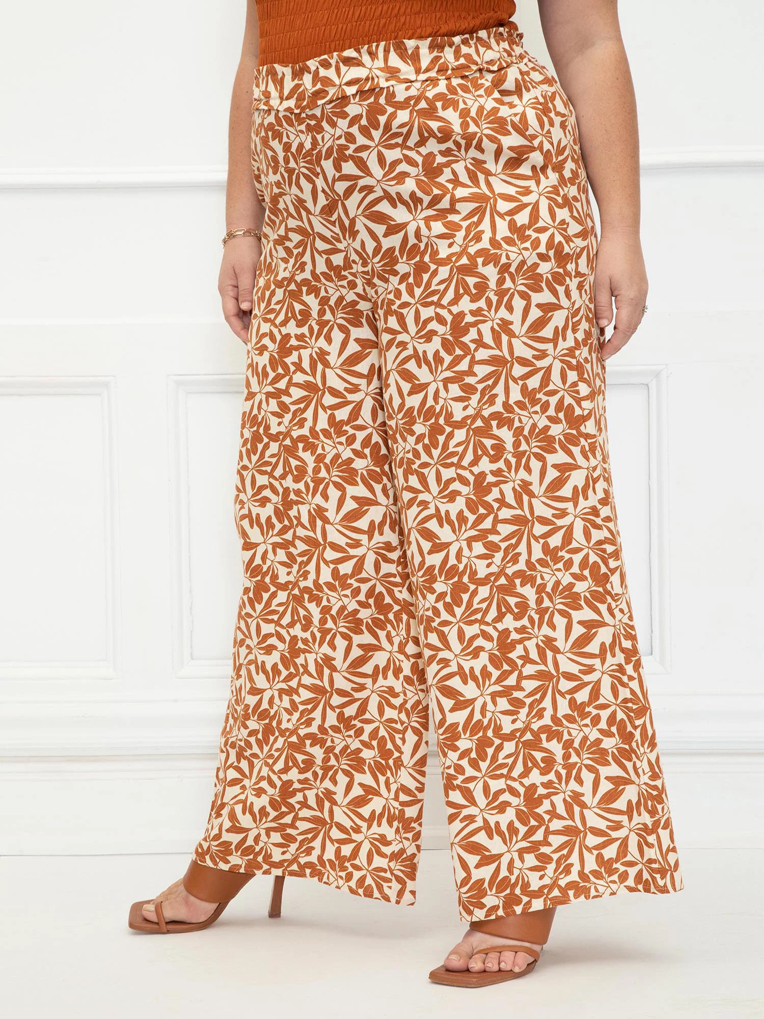 ELOQUII Elements Women's Plus Size Linen Wide Leg Pants | Walmart (US)