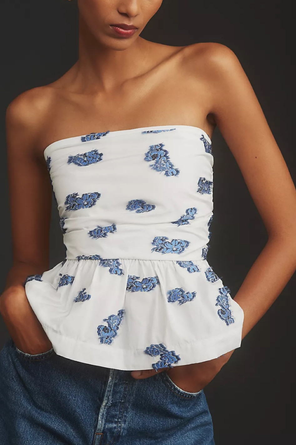 This top yesssss pls 

#LTKSeasonal #LTKTravel #LTKStyleTip