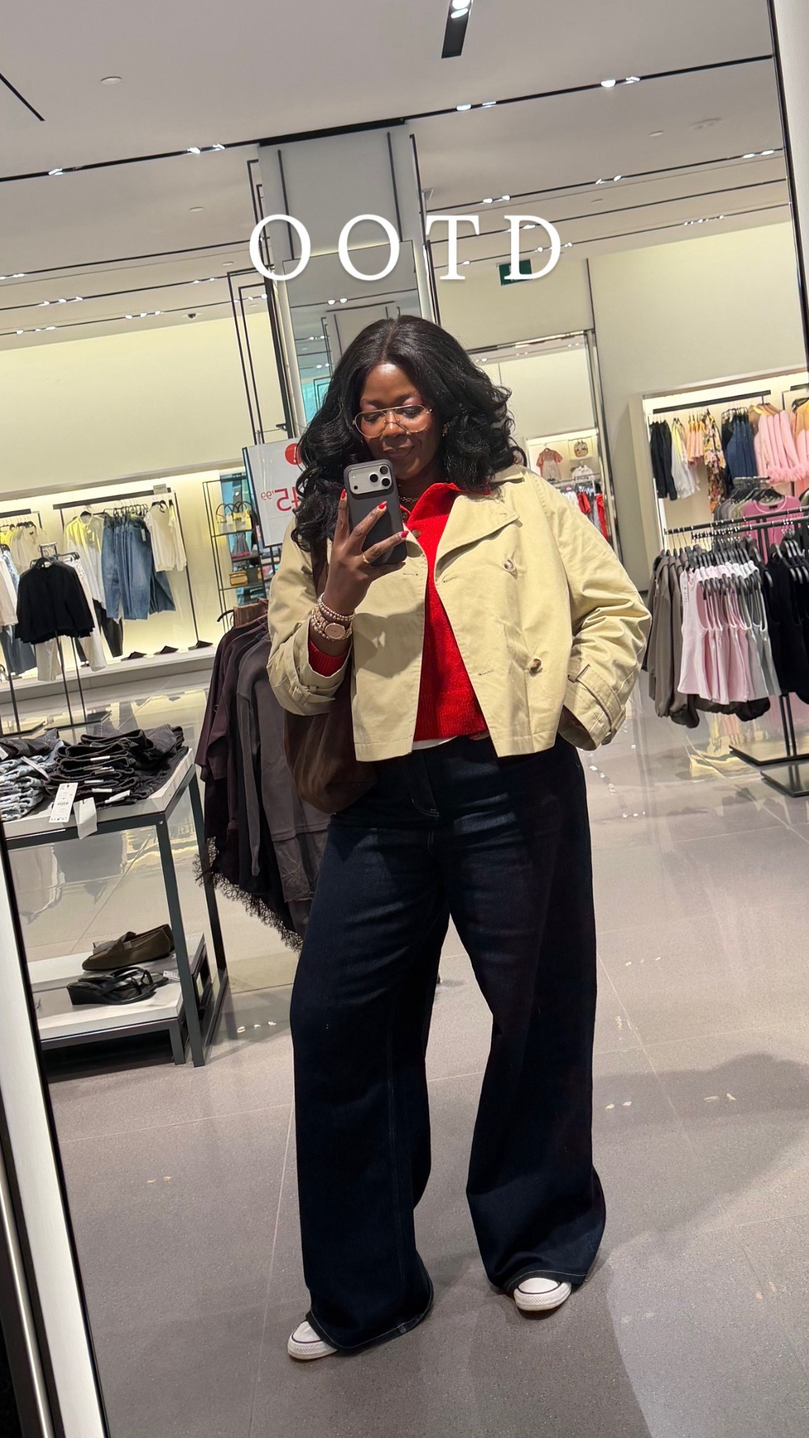 Short, double-breasted trench coats are all the rave right now and rightfully so just like its big sister the long trench coat it goes with so much in closet. It the perfect layering pieces for spring. I linked a few below with different price range. 

#LTKFestival #LTKPlusSize #LTKootd