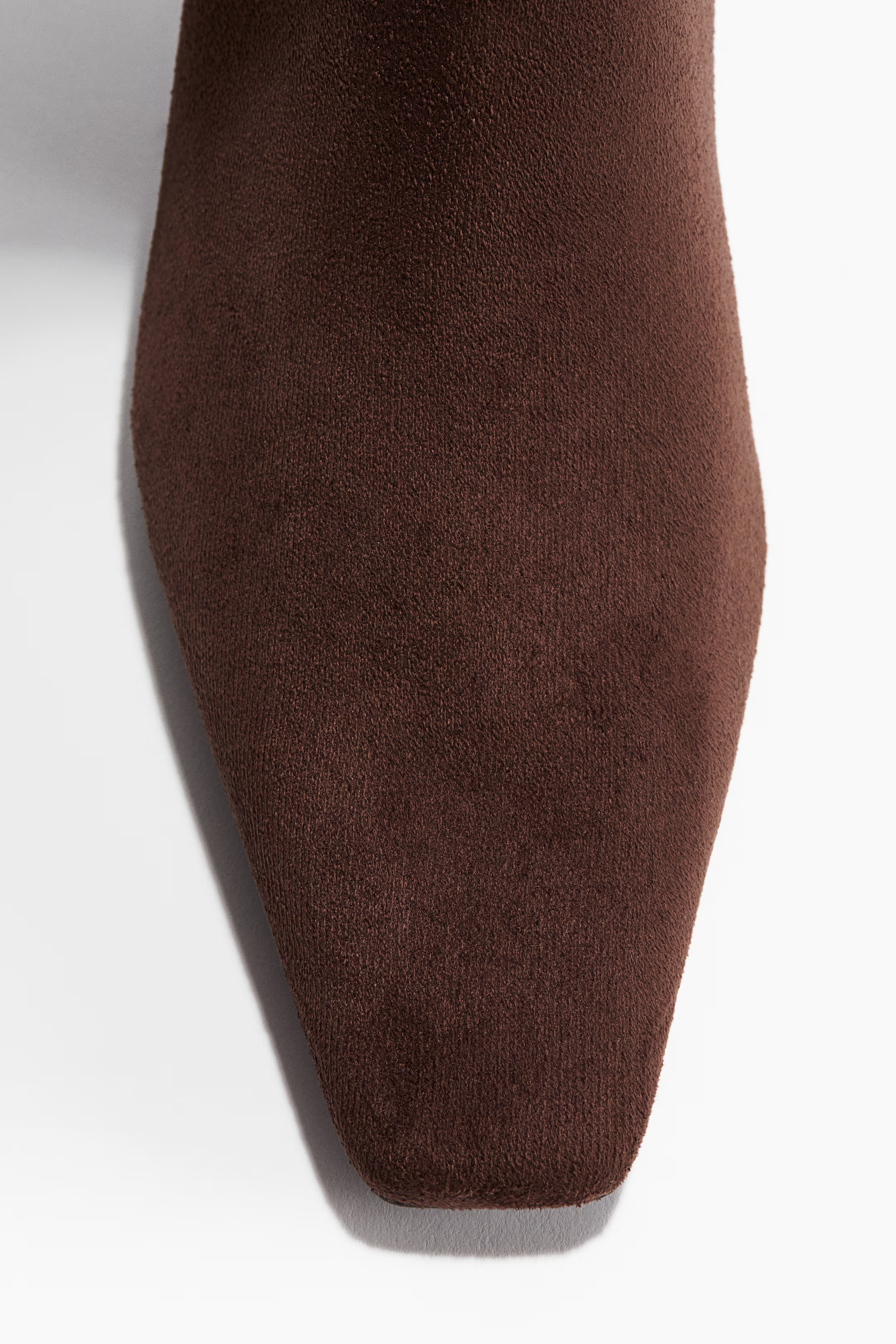 Knee-high boots | H&M (UK, MY, IN, SG, PH, TW, HK)