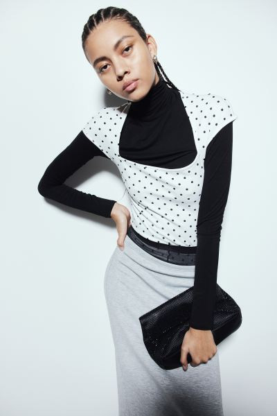 Cap-sleeved top | H&M (UK, MY, IN, SG, PH, TW, HK)
