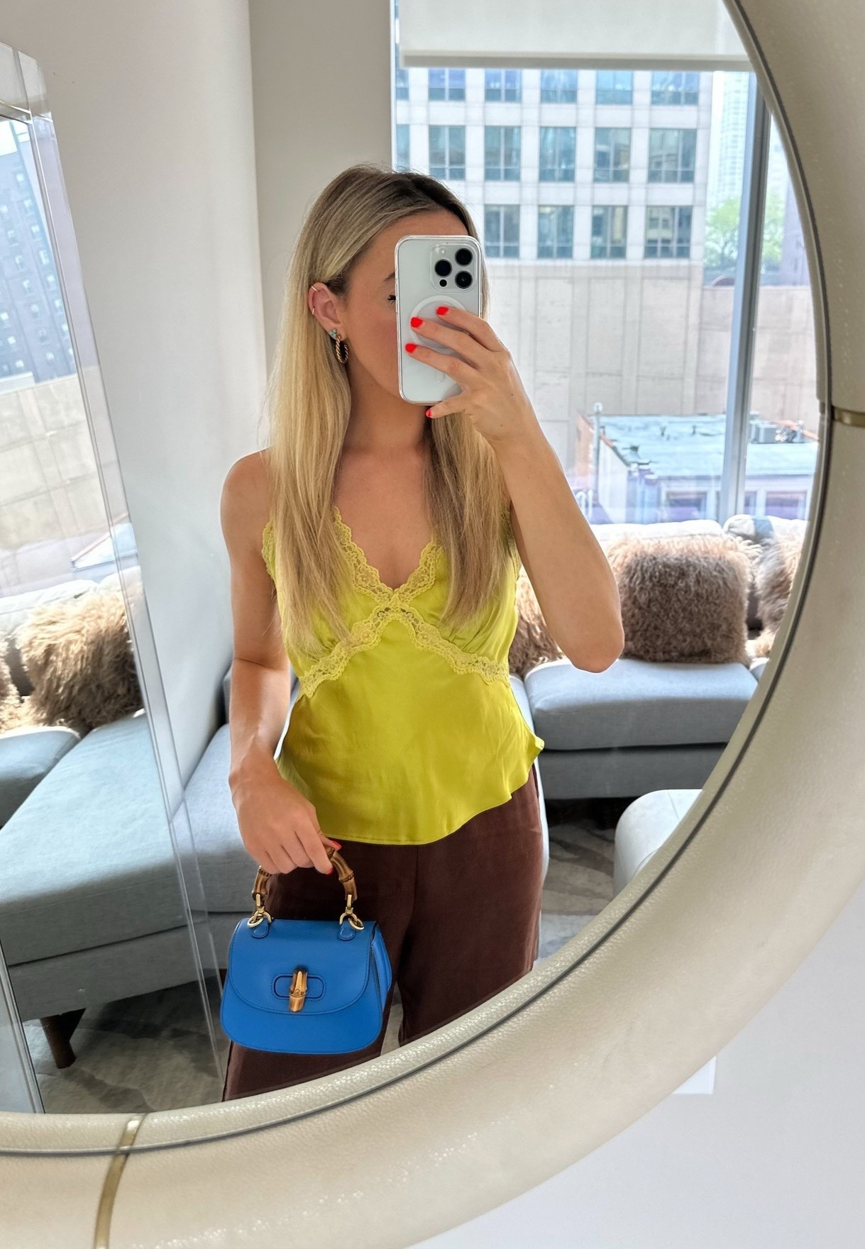 this top is available in so many new colors! perfect for dinner, date night, girls night && is under $150

#LTKootd #LTKgrwm #LTKU