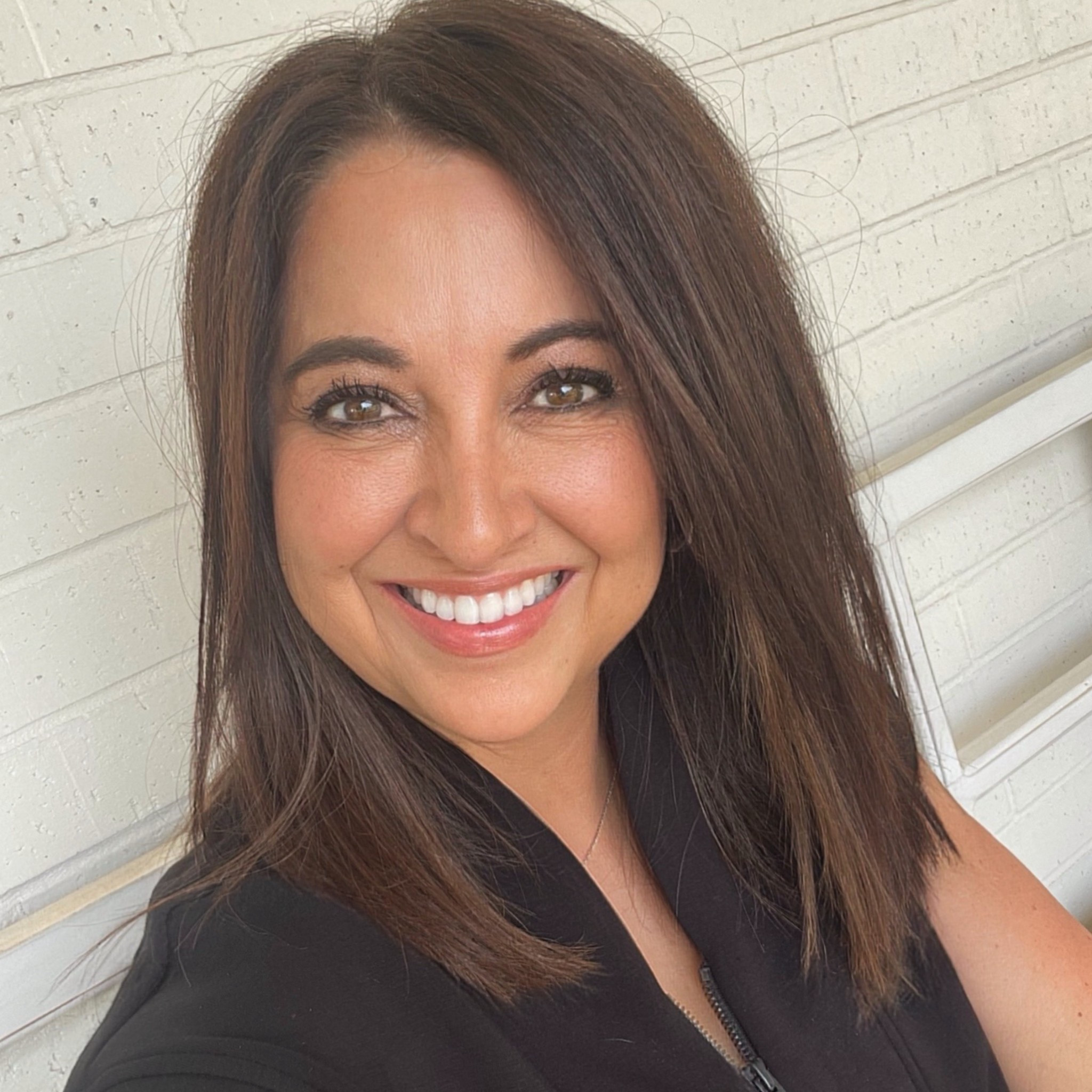 I needed to get some damaged length off and I’m so lucky my twin sister is a hairstylist. I have very coarse thick hair that breaks in the front area. 
I started using Sebastian shampoo and hairspray and do t see quite the breakage.
#hairproducts #haircare

#LTKFindsUnder100 #LTKItBag #LTKBeauty