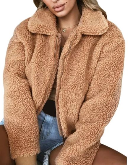 Warm Pocket Fleece Jacket from Walmart under $20 in 4 colors! Perfect for winter! #winterfashion #walmartfashion 

#LTKunder50 #LTKCyberweek #LTKSeasonal