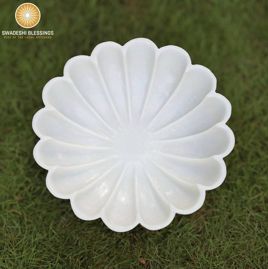 HandCrafted Marble Decorative Bowl | White Ruffle Scalloped Fluted Key/Fruit Ring Dish | Organic ... | Amazon (US)