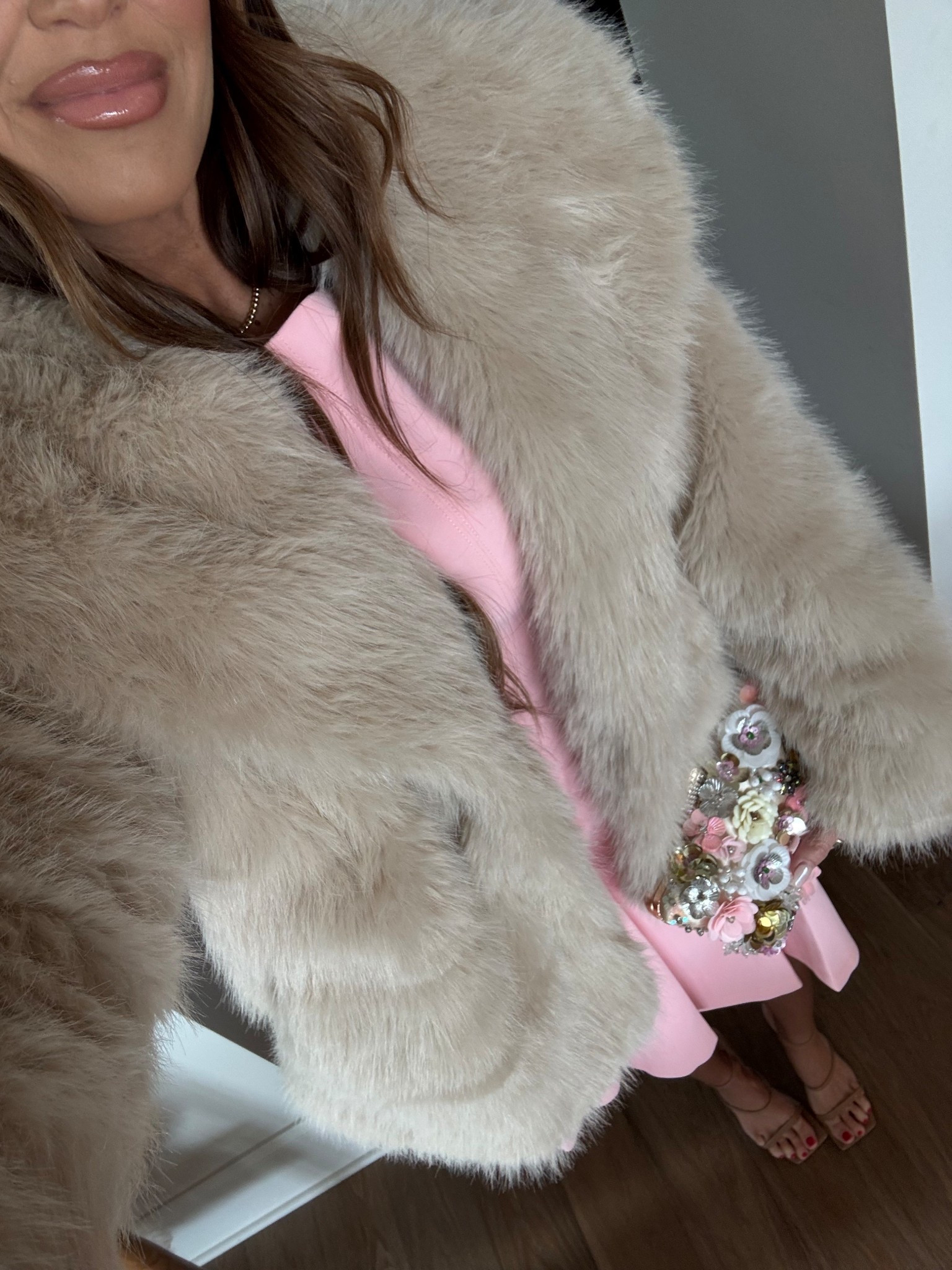 Wearing size small coat
Use code Hollie35 for 35% off bag  

#LTKdayinmylife #LTKgrwm #LTKValentine