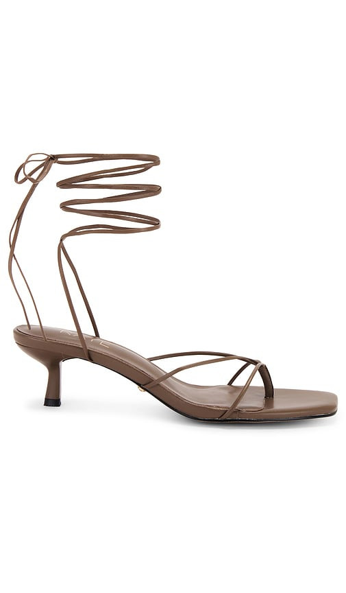 RAYE Jaden Sandal in Taupe. - size 8 | Revolve Clothing (Global)